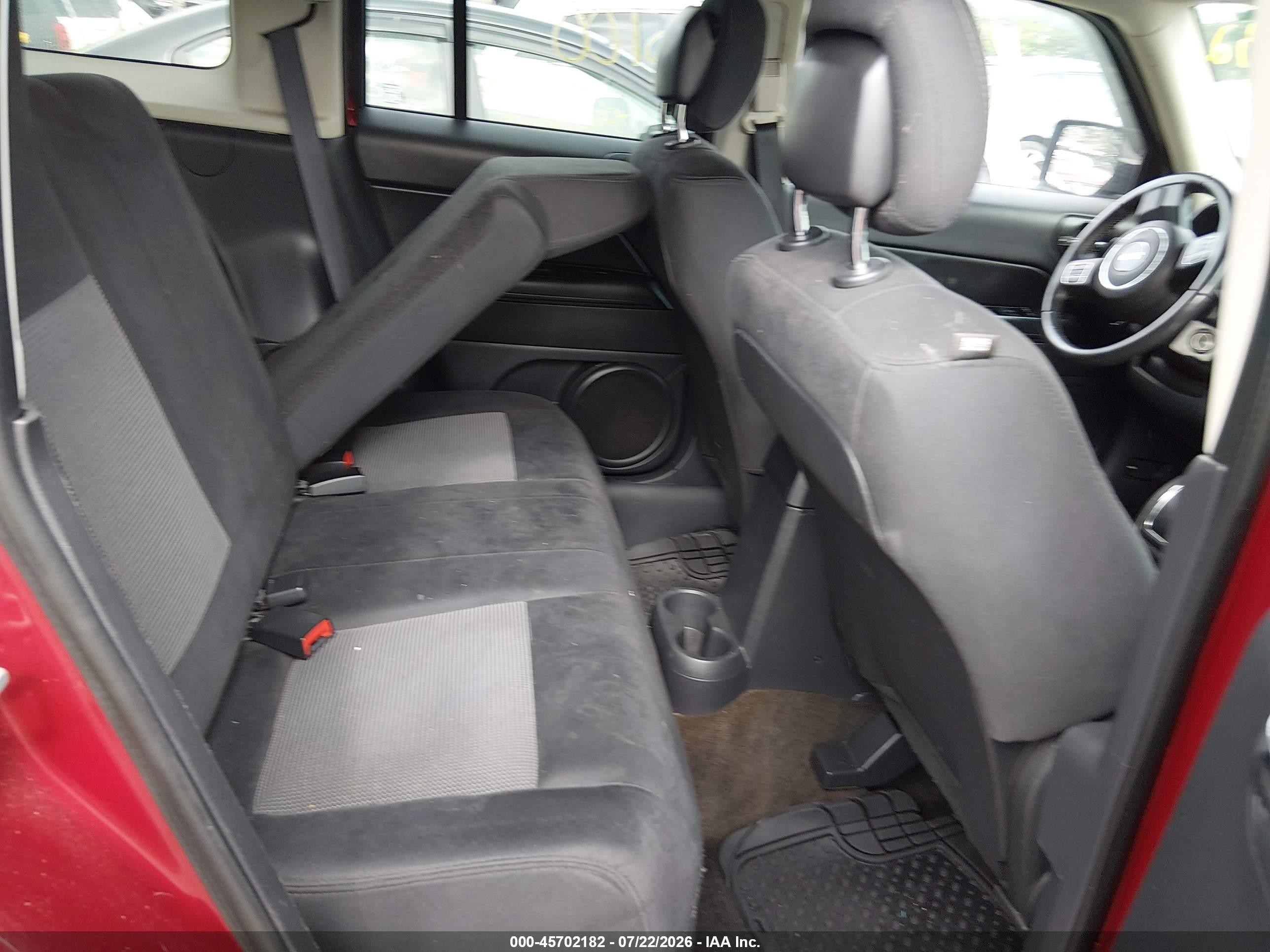 2014 Jeep Patriot Latitude Red vin: 1C4NJRFB5ED809882