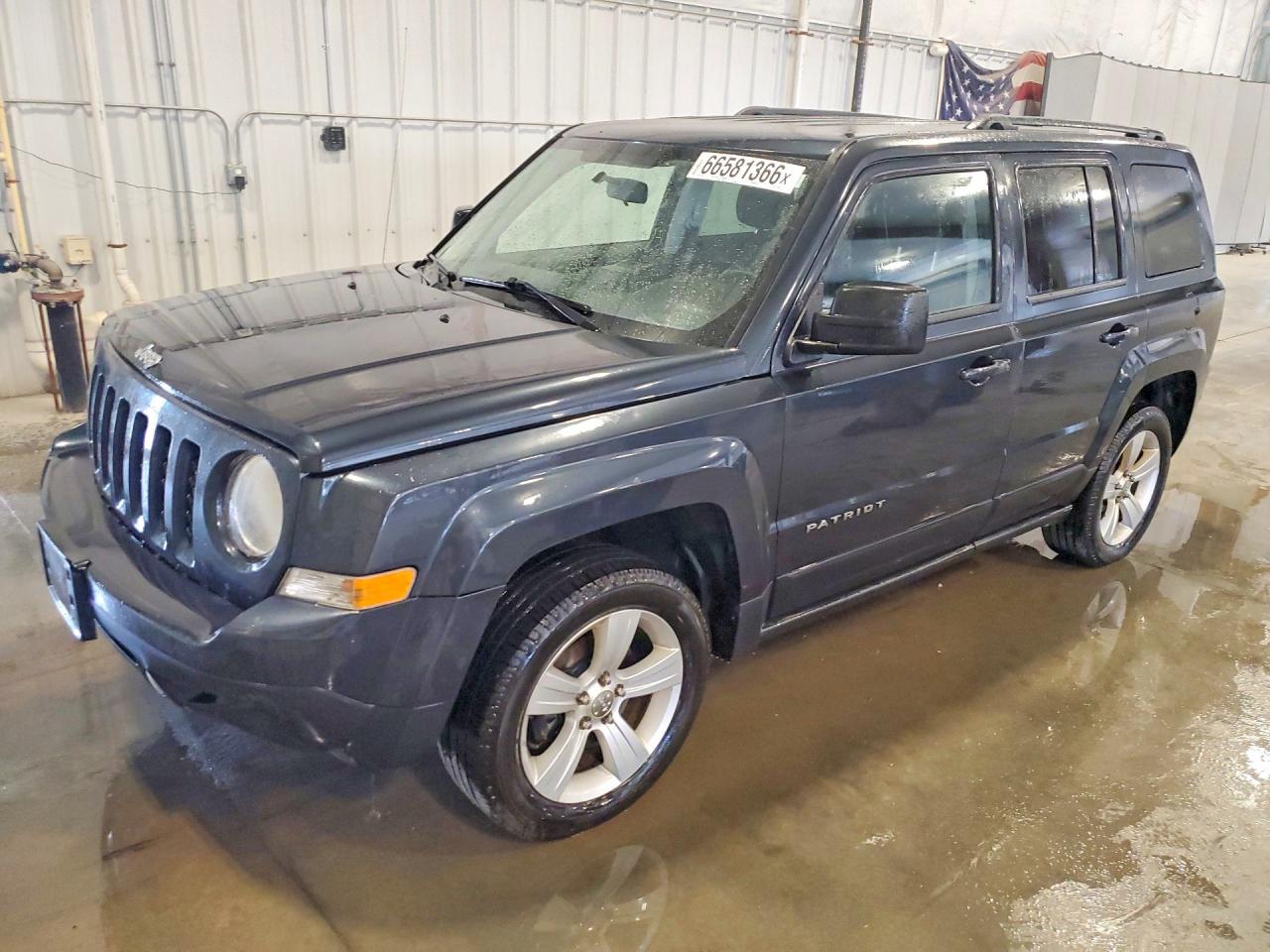2014 Jeep Patriot Latitude Blue vin: 1C4NJRFB5ED852005
