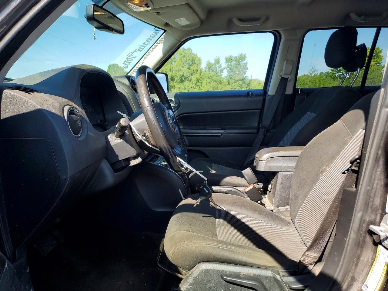 2014 Jeep Patriot Latitude Gray vin: 1C4NJRFB5ED910310