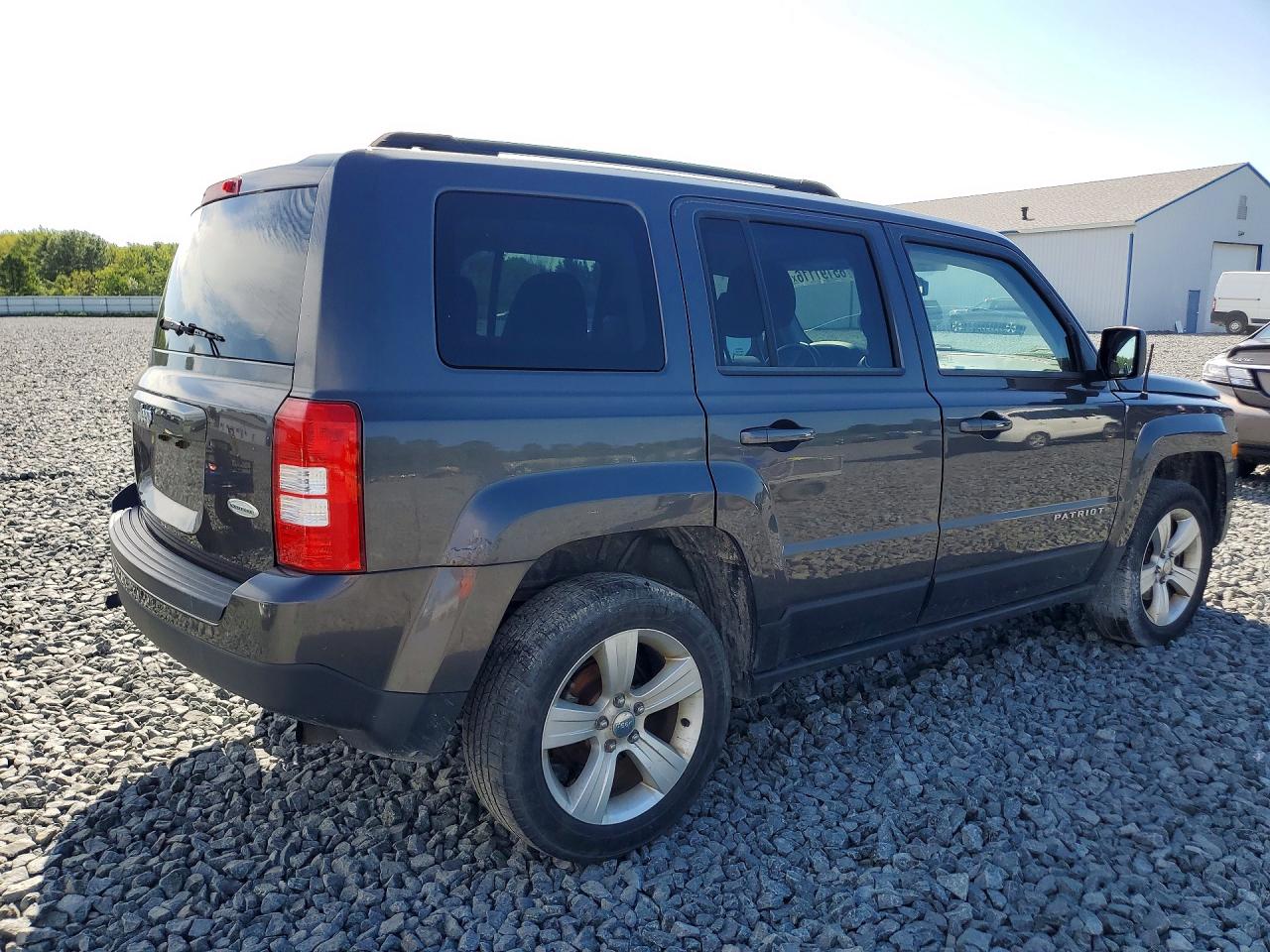 2014 Jeep Patriot Latitude Gray vin: 1C4NJRFB5ED910310