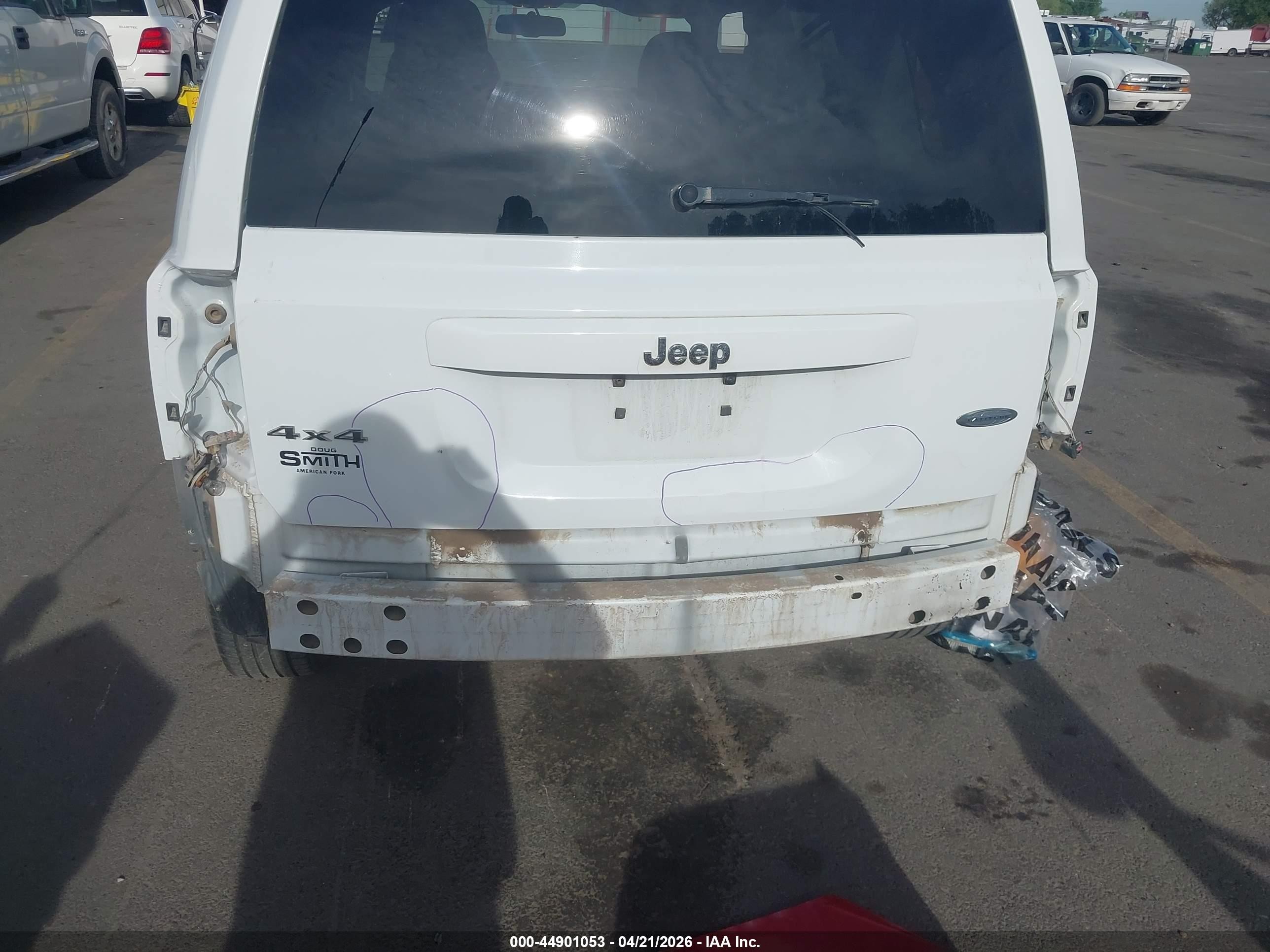2015 Jeep Patriot Latitude White vin: 1C4NJRFB5FD183610