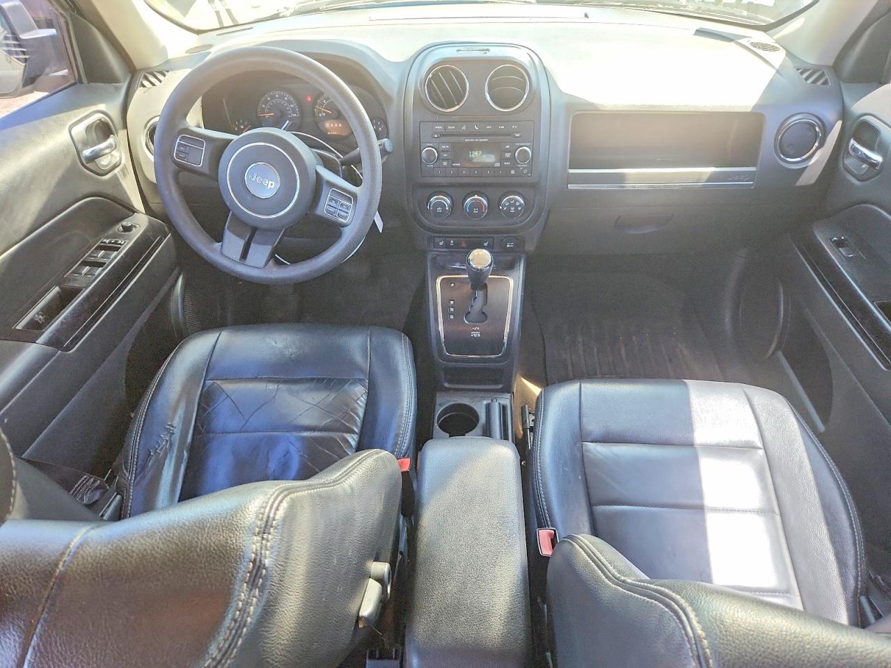 2015 Jeep Patriot Latitude Black vin: 1C4NJRFB5FD218193