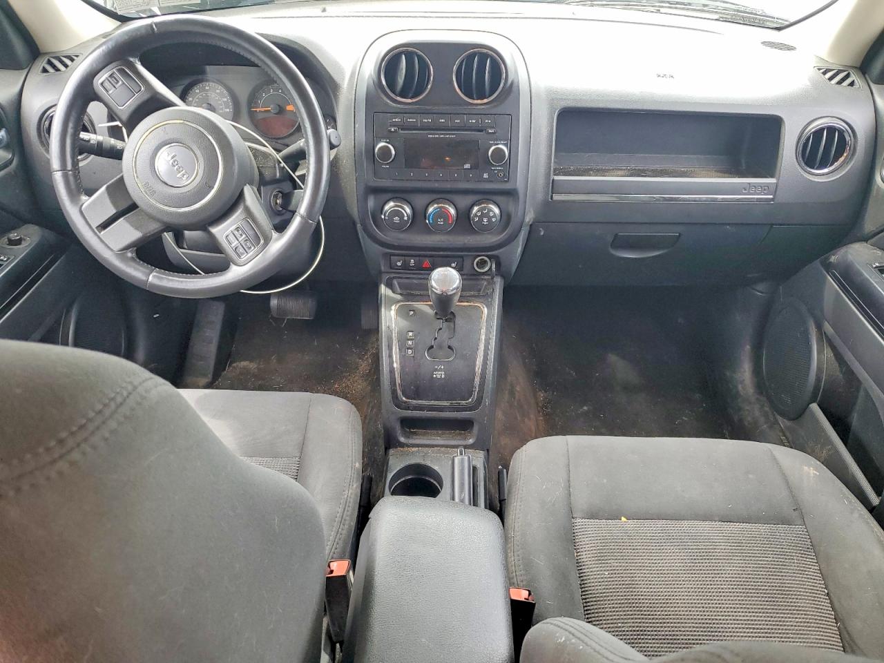 2015 Jeep Patriot Latitude Черный vin: 1C4NJRFB5FD321484