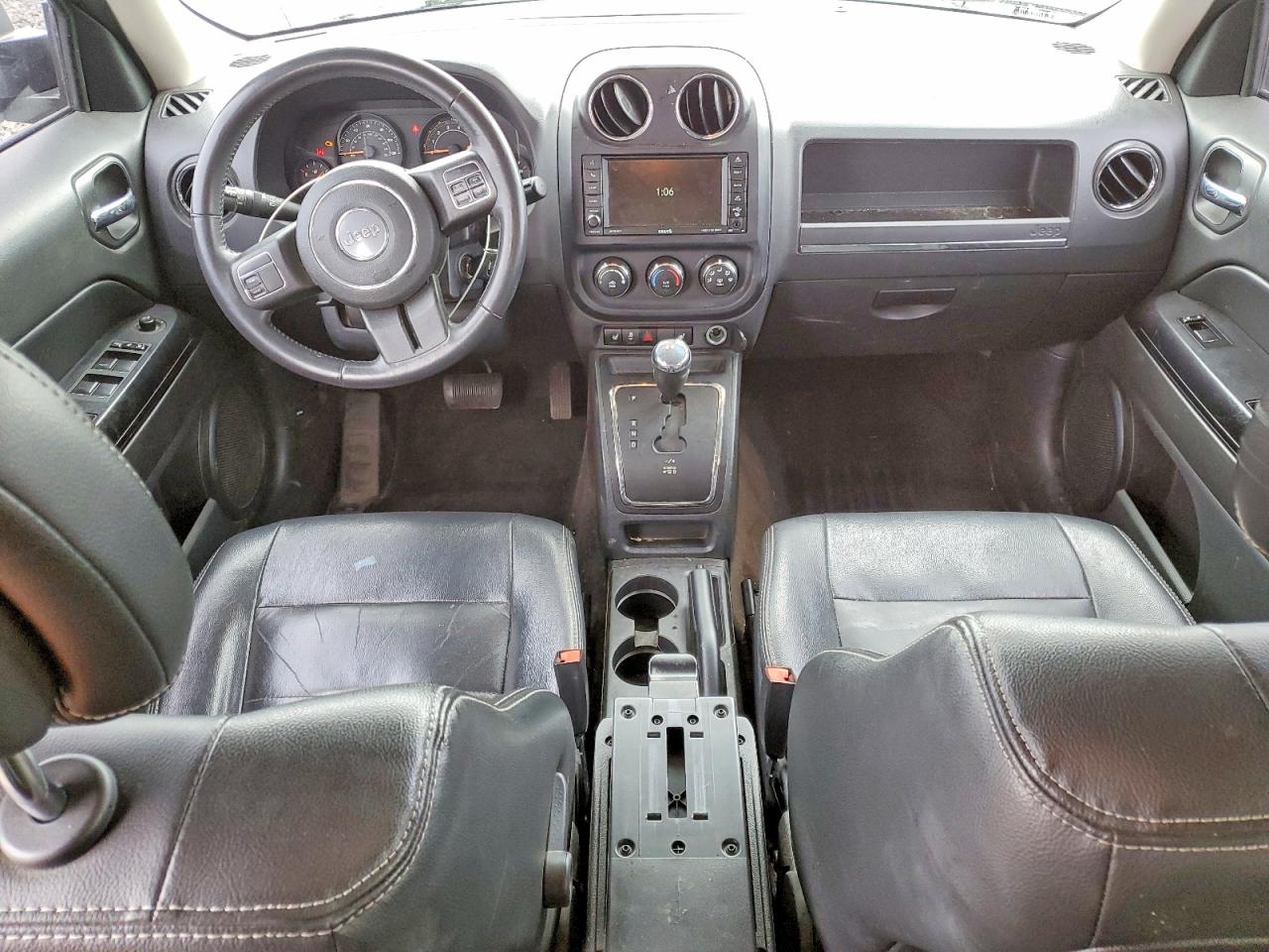 2016 Jeep Patriot Latitude Silver vin: 1C4NJRFB5GD619454