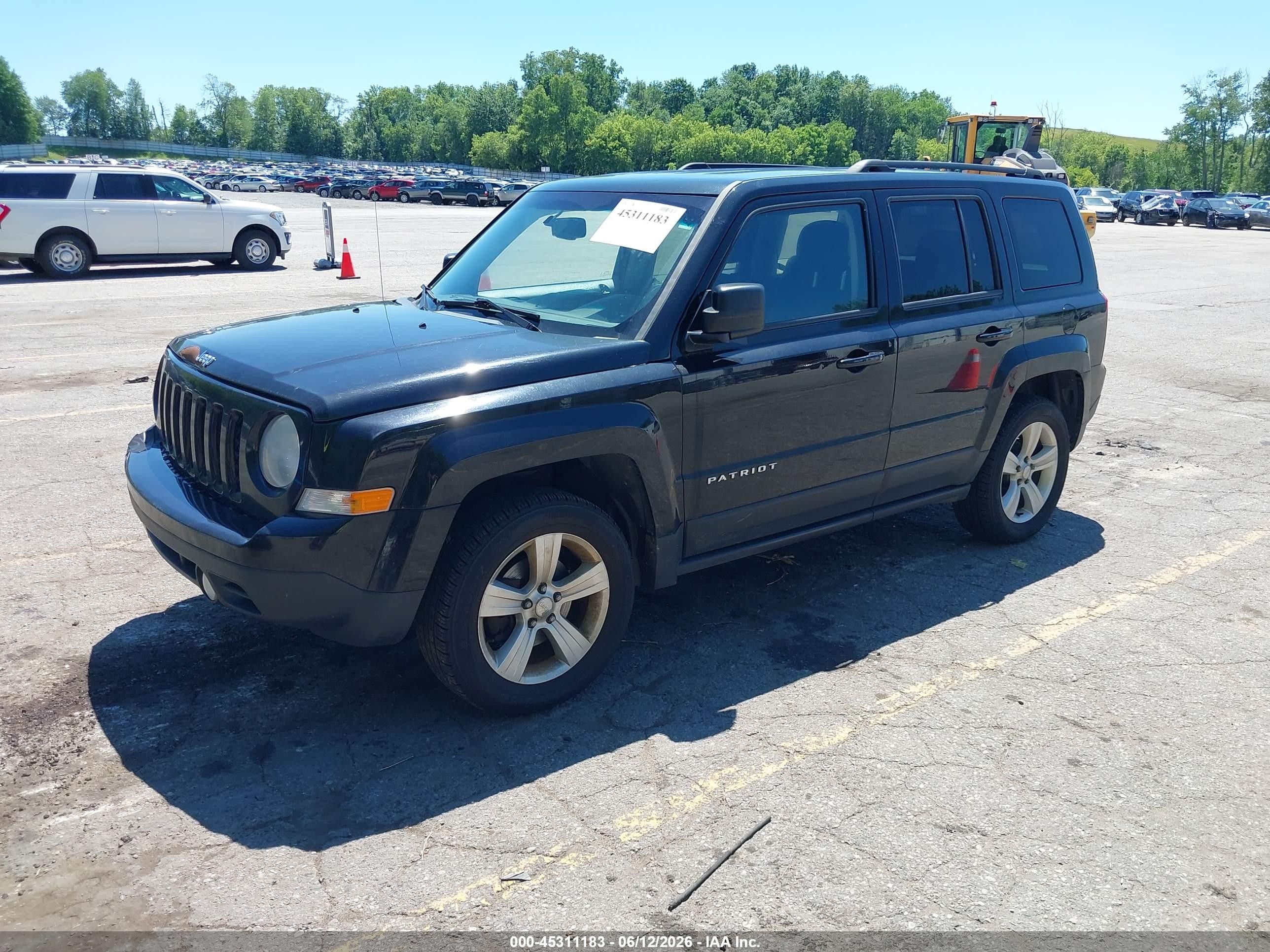 2016 Jeep Patriot Latitude Black vin: 1C4NJRFB5GD638022