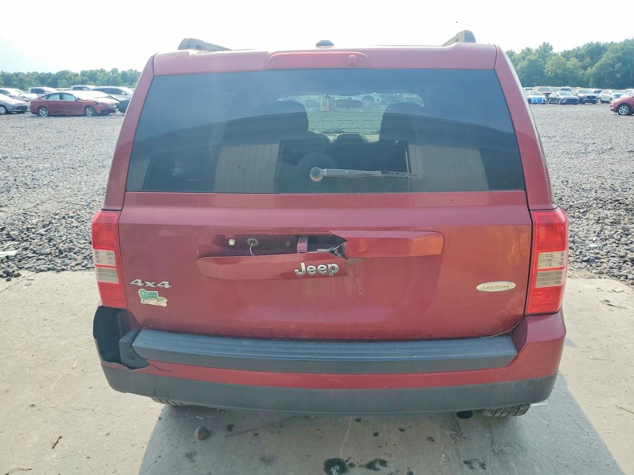 2012 Jeep Patriot Latitude Maroon vin: 1C4NJRFB6CD563017