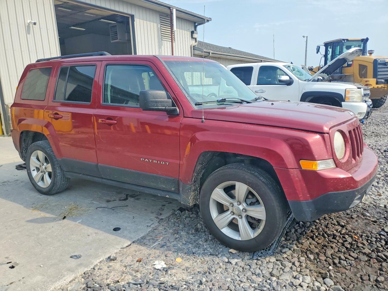 2012 Jeep Patriot Latitude Maroon vin: 1C4NJRFB6CD563017