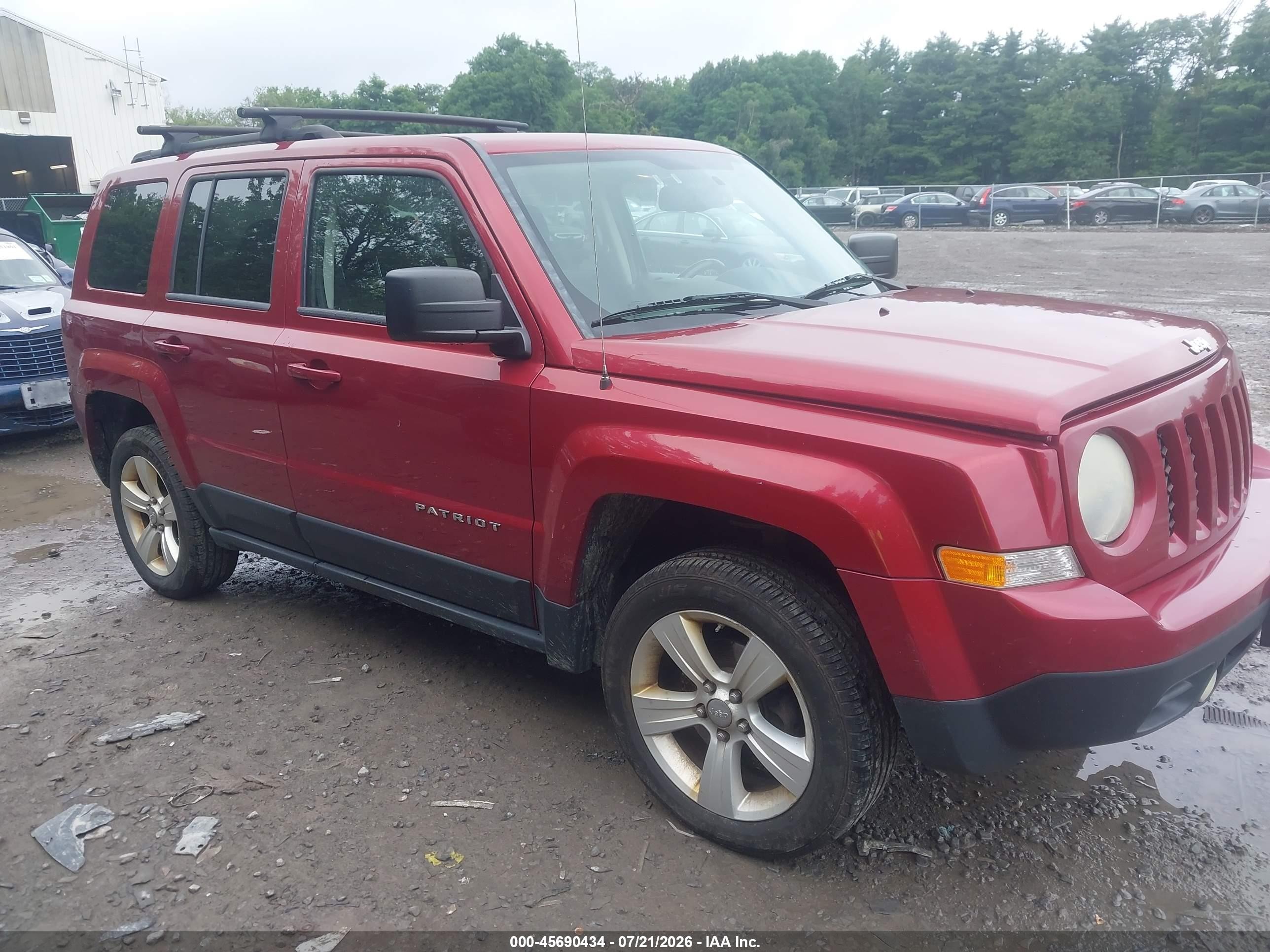 2012 Jeep Patriot Latitude Red vin: 1C4NJRFB6CD633891