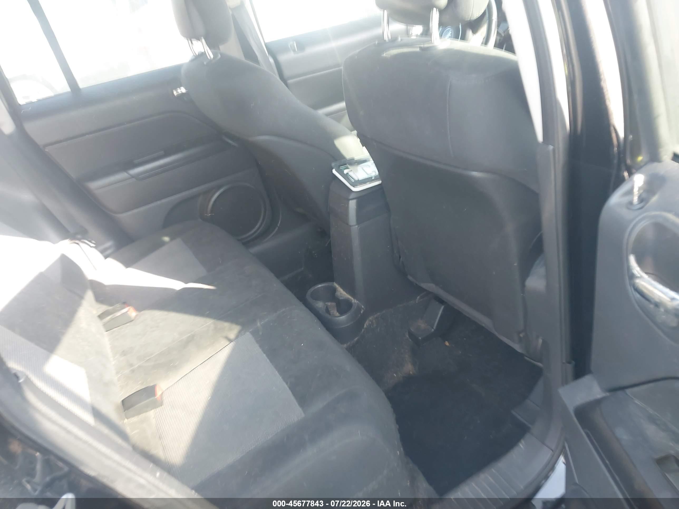 2013 Jeep Patriot Latitude Black vin: 1C4NJRFB6DD165663