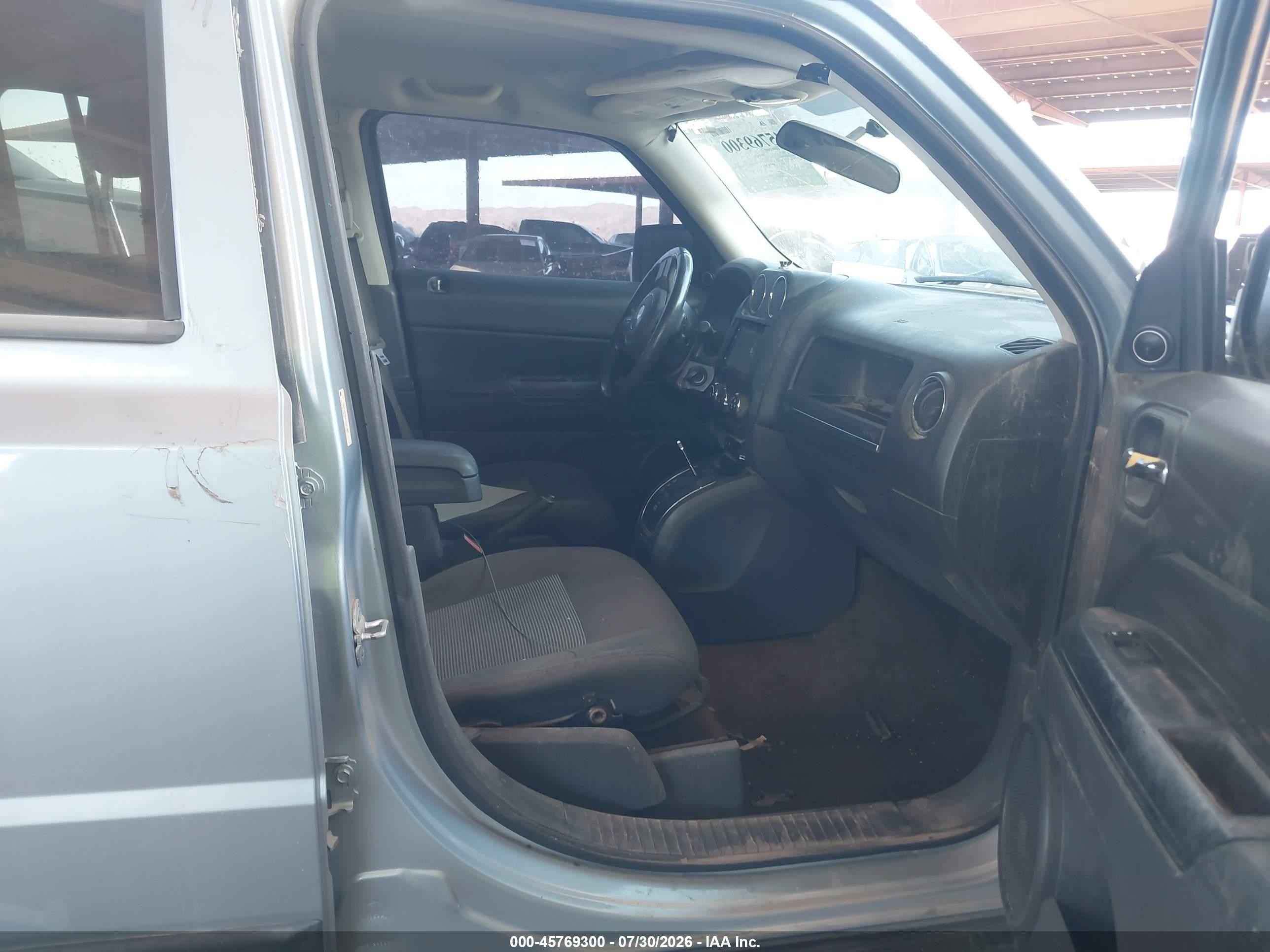 2013 Jeep Patriot Latitude Синий vin: 1C4NJRFB6DD221956