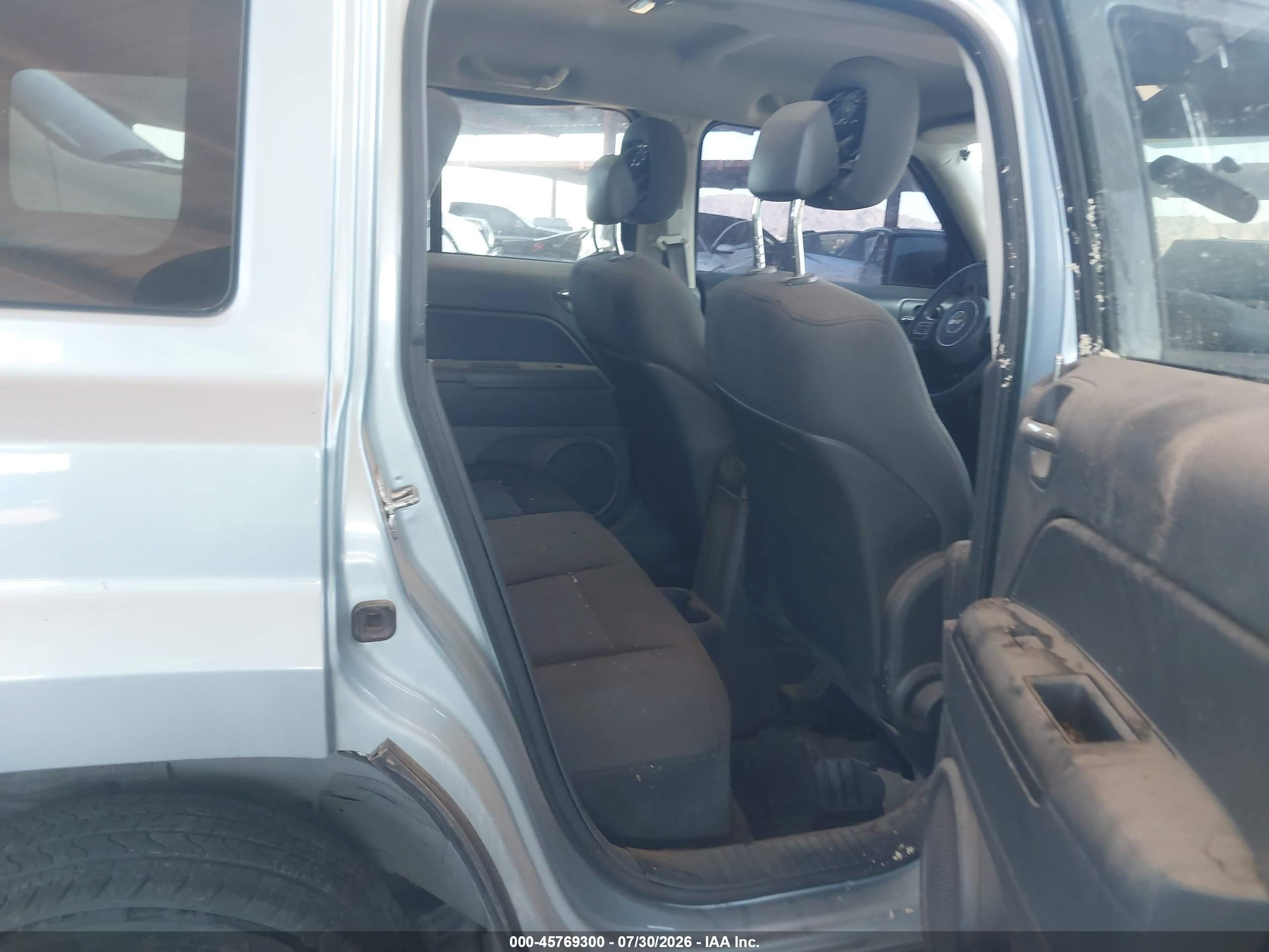 2013 Jeep Patriot Latitude Синий vin: 1C4NJRFB6DD221956