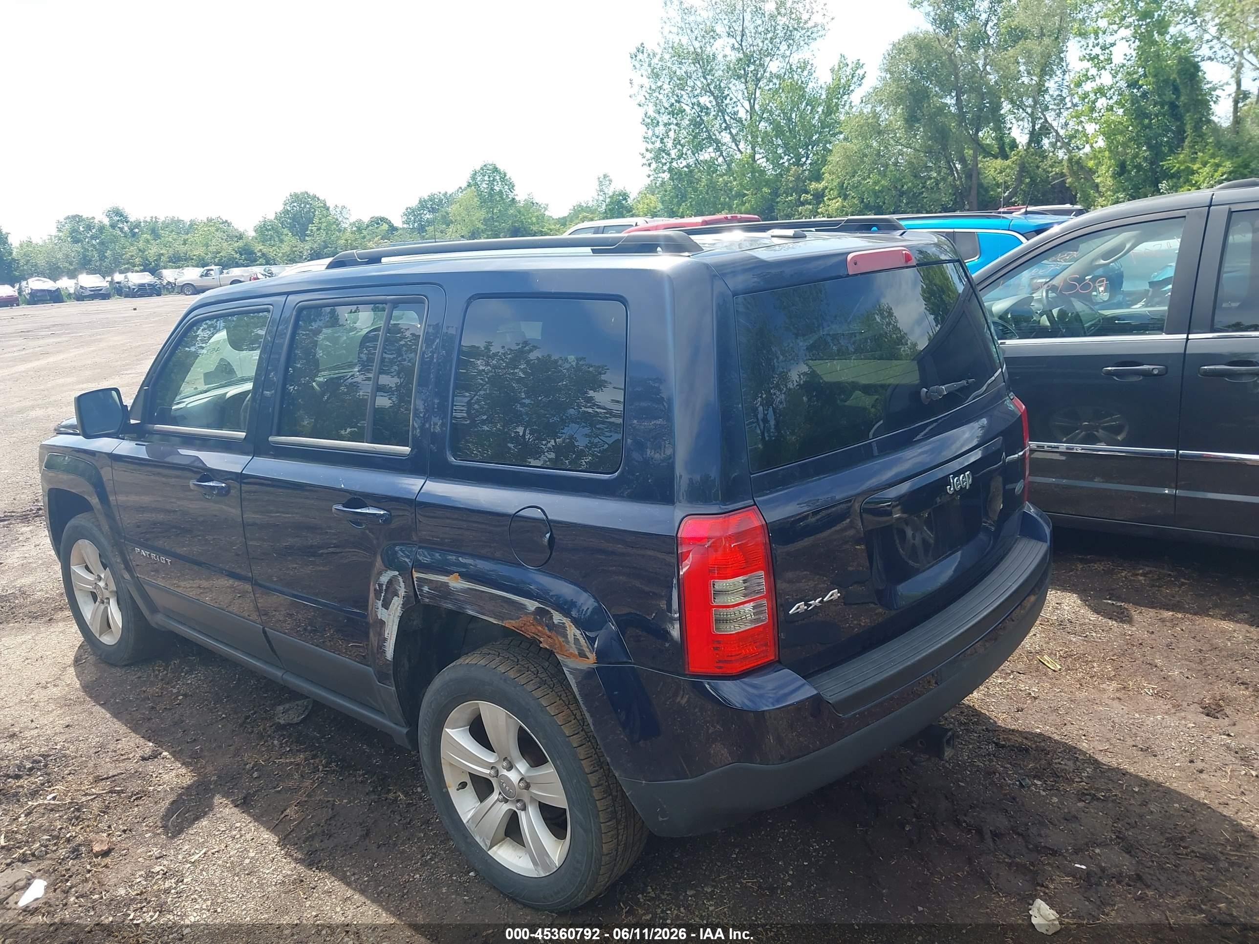 2014 Jeep Patriot Latitude Dark Blue vin: 1C4NJRFB6ED508960