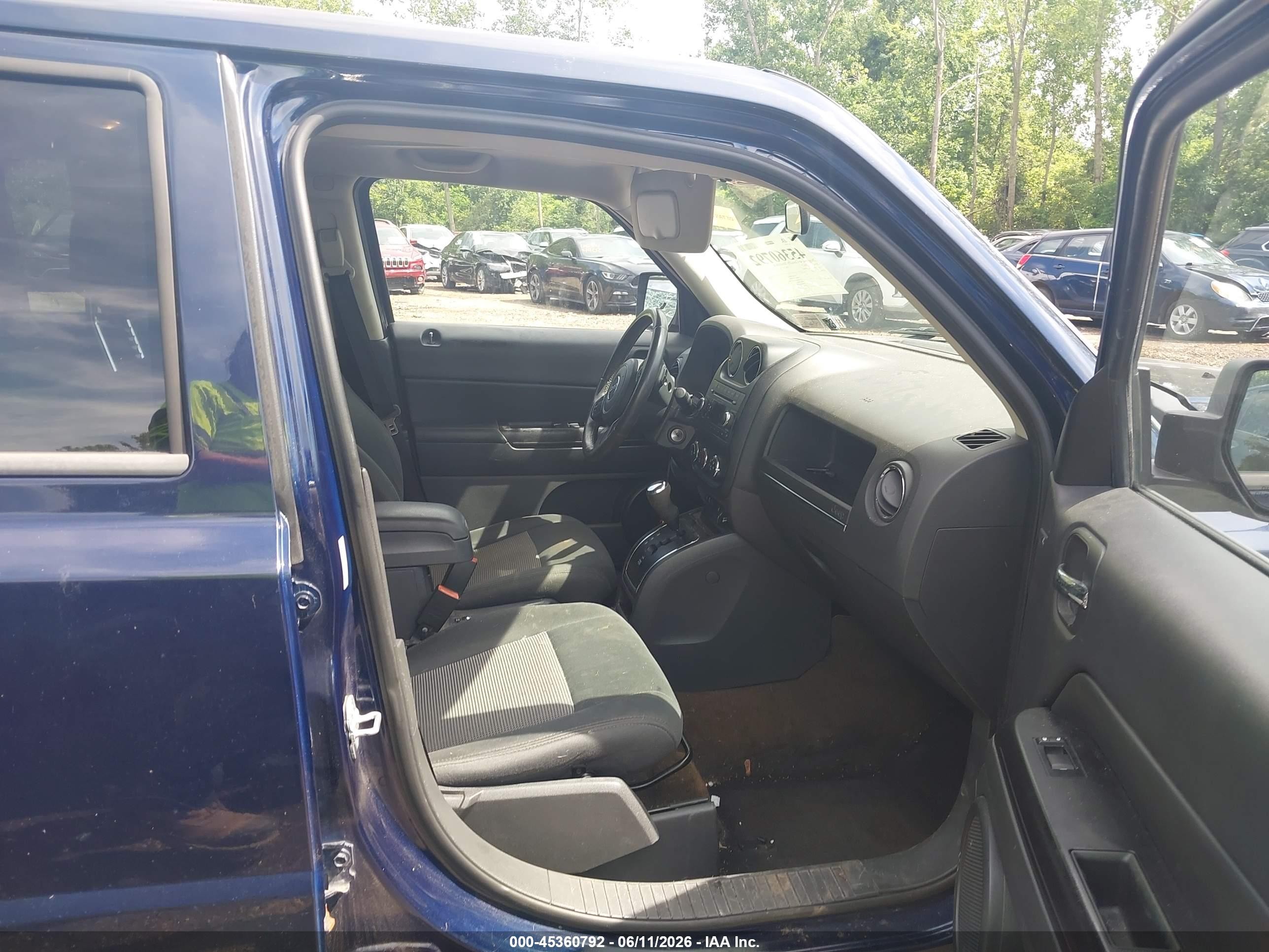 2014 Jeep Patriot Latitude Dark Blue vin: 1C4NJRFB6ED508960