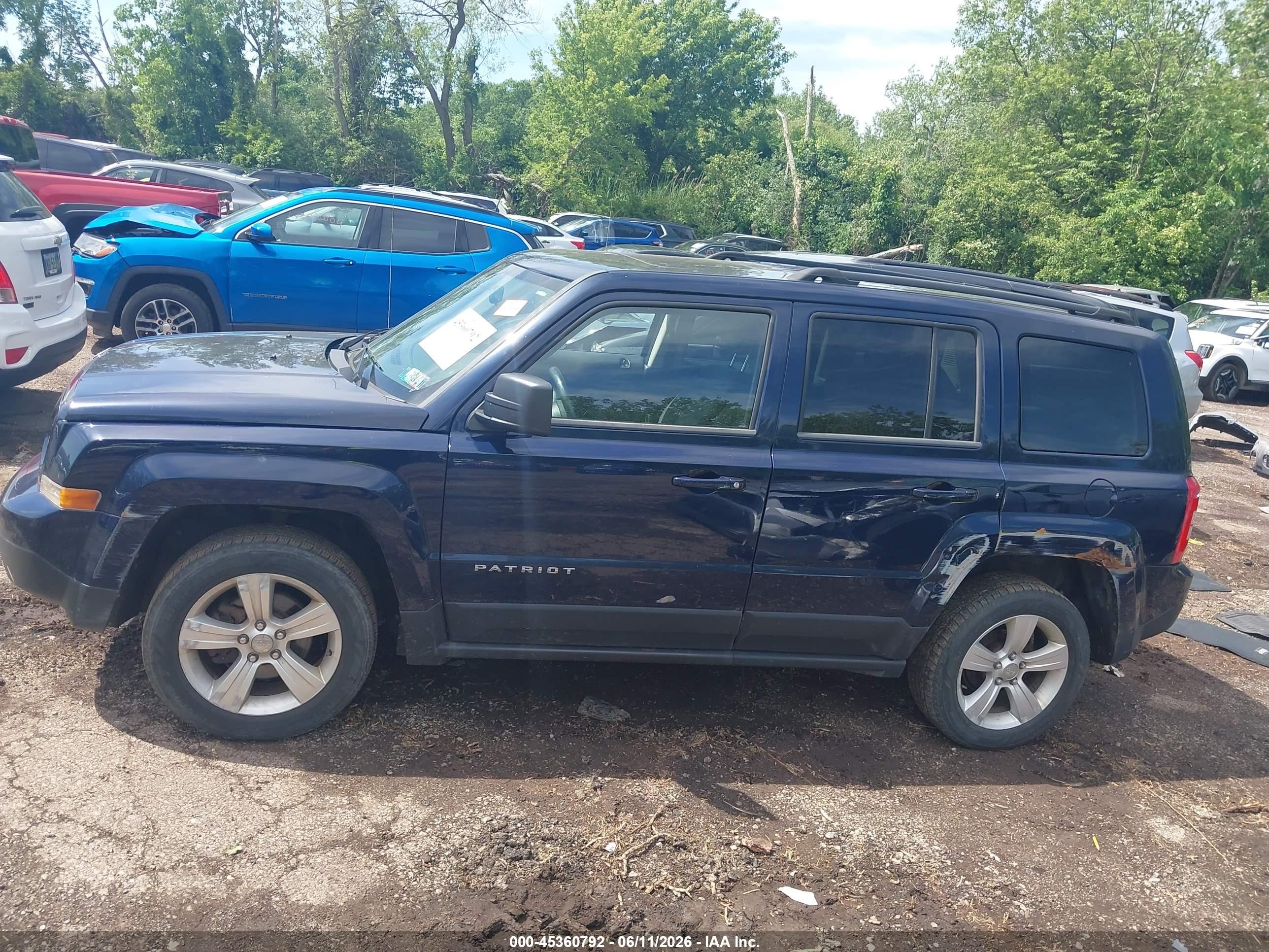 2014 Jeep Patriot Latitude Dark Blue vin: 1C4NJRFB6ED508960