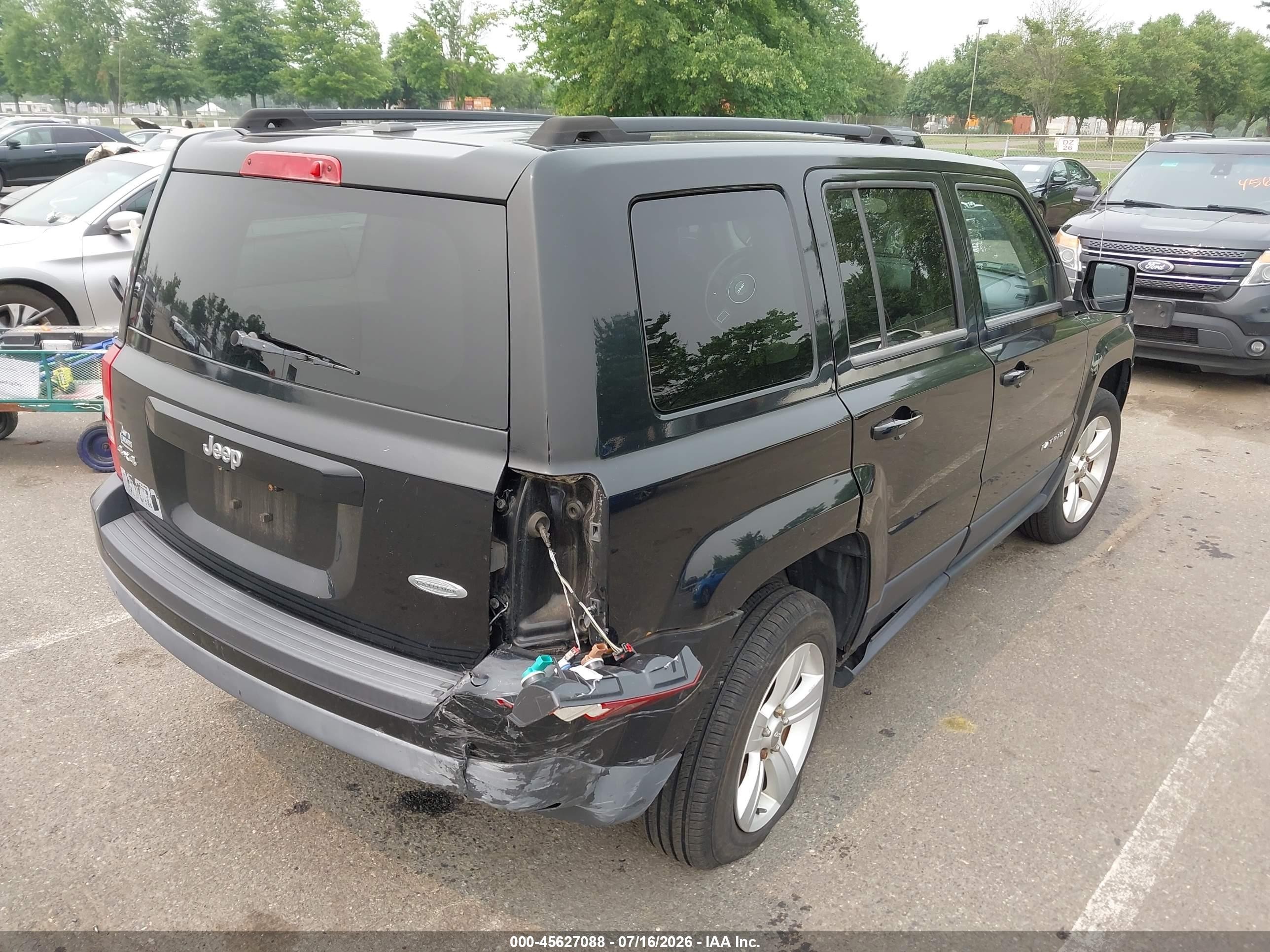 2014 Jeep Patriot Latitude Черный vin: 1C4NJRFB6ED512300