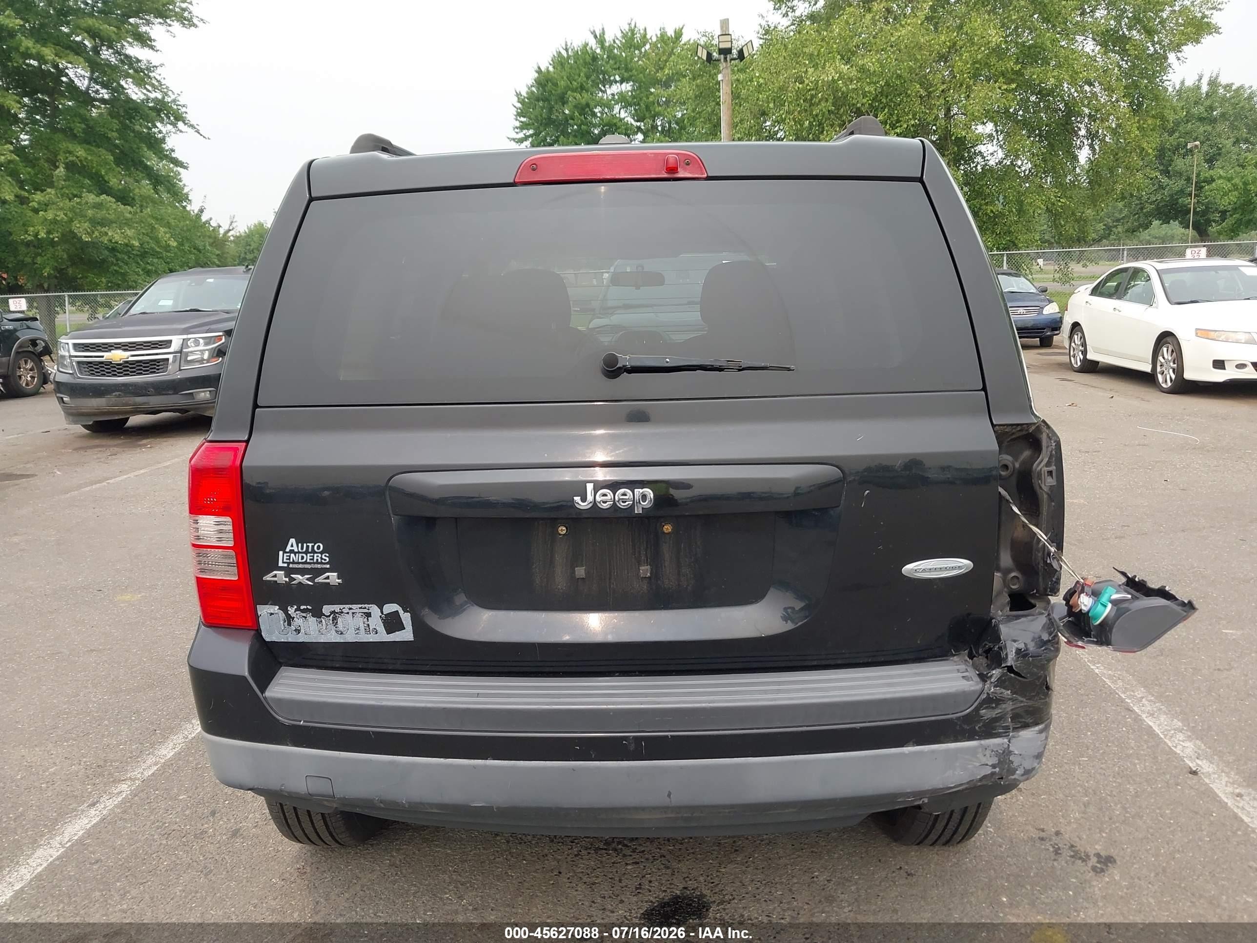 2014 Jeep Patriot Latitude Черный vin: 1C4NJRFB6ED512300