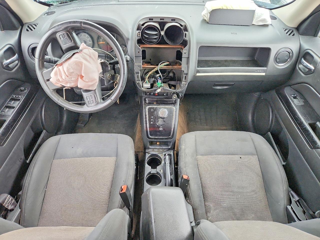 2014 Jeep Patriot Latitude Black vin: 1C4NJRFB6ED799105