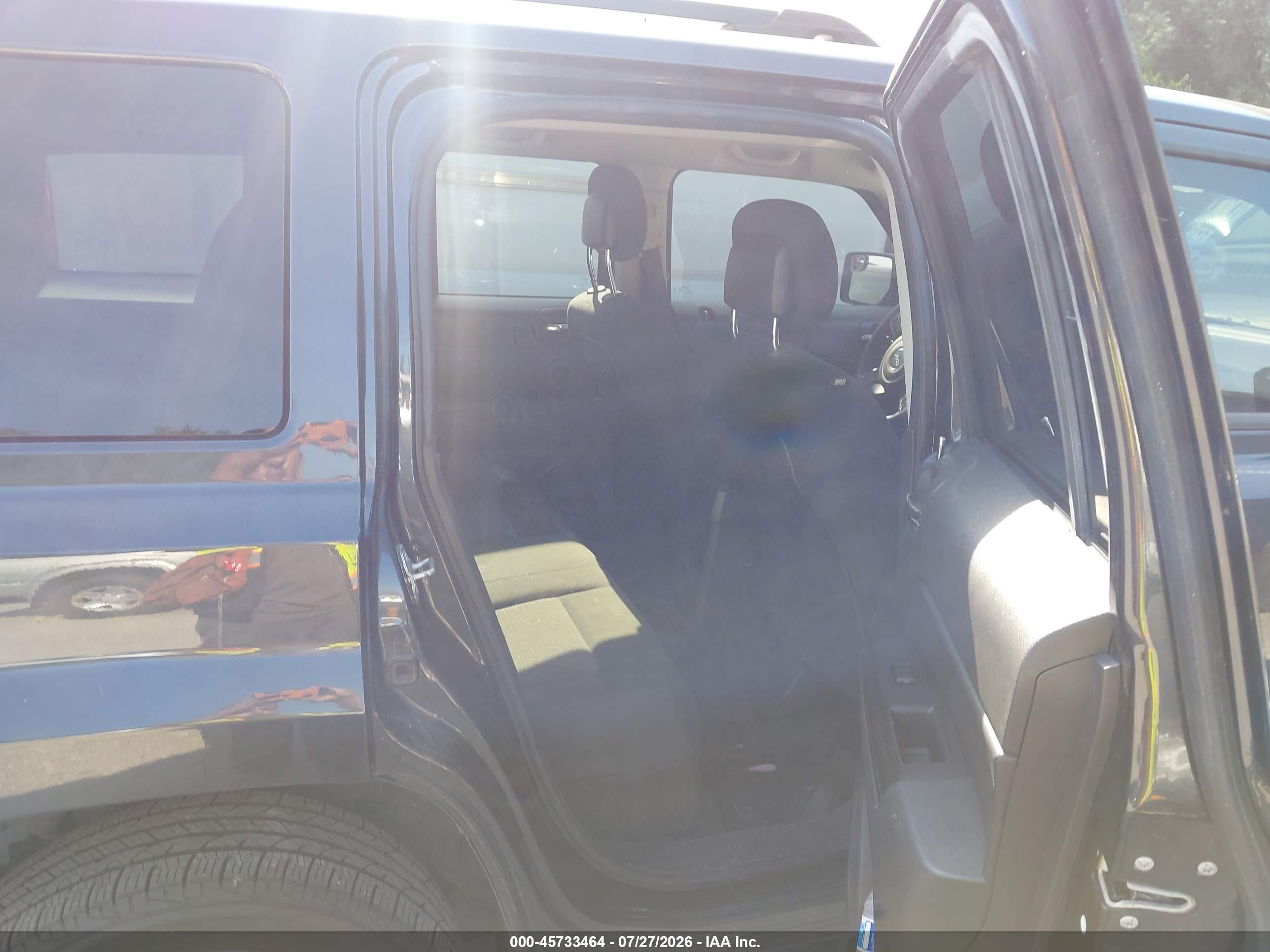 2014 Jeep Patriot Latitude Gray vin: 1C4NJRFB6ED862476