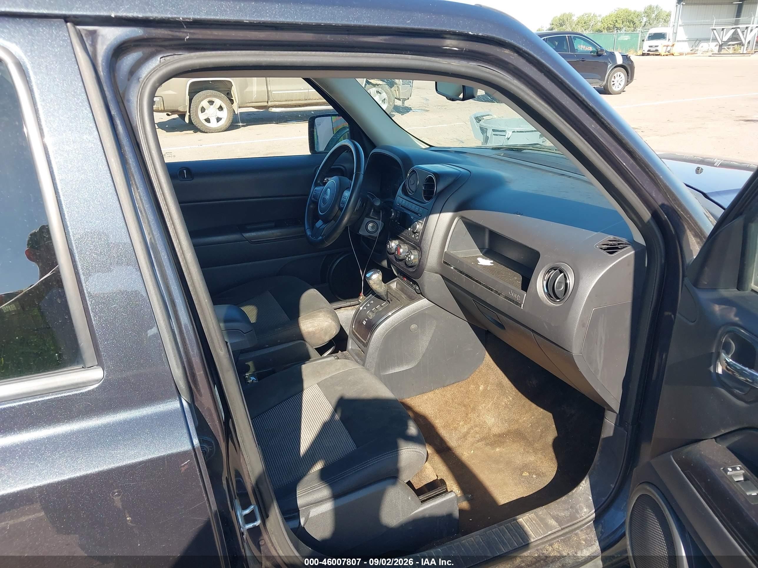 2015 Jeep Patriot Latitude Blue vin: 1C4NJRFB6FD136103