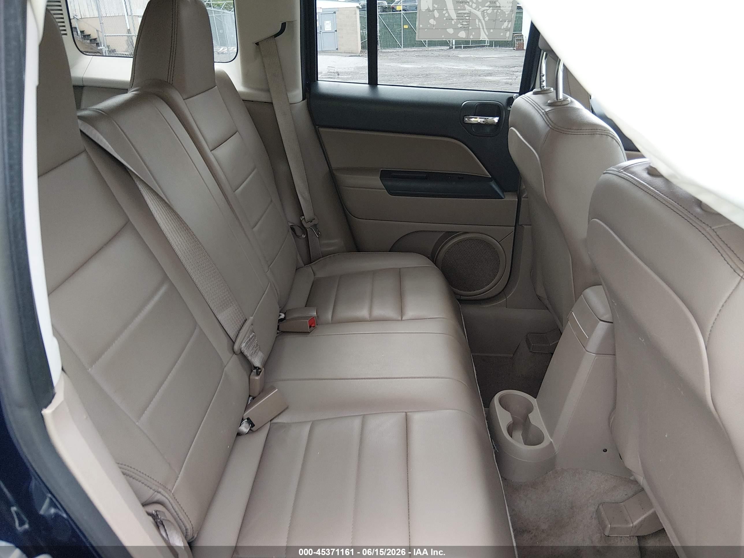 2015 Jeep Patriot High Altitude Edition Gray vin: 1C4NJRFB6FD168257