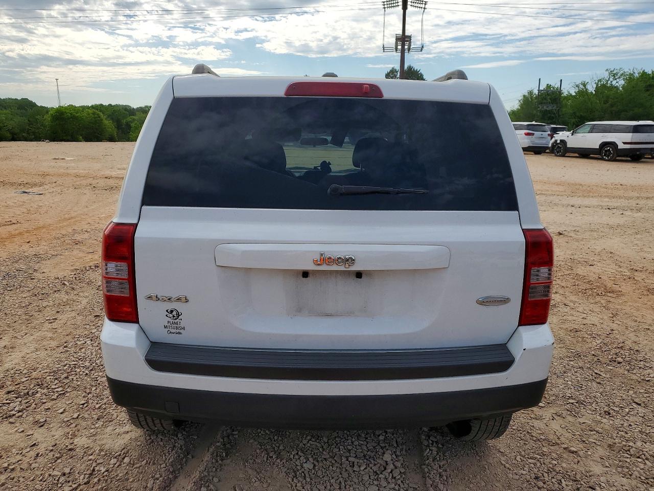 2015 Jeep Patriot Latitude White vin: 1C4NJRFB6FD232278
