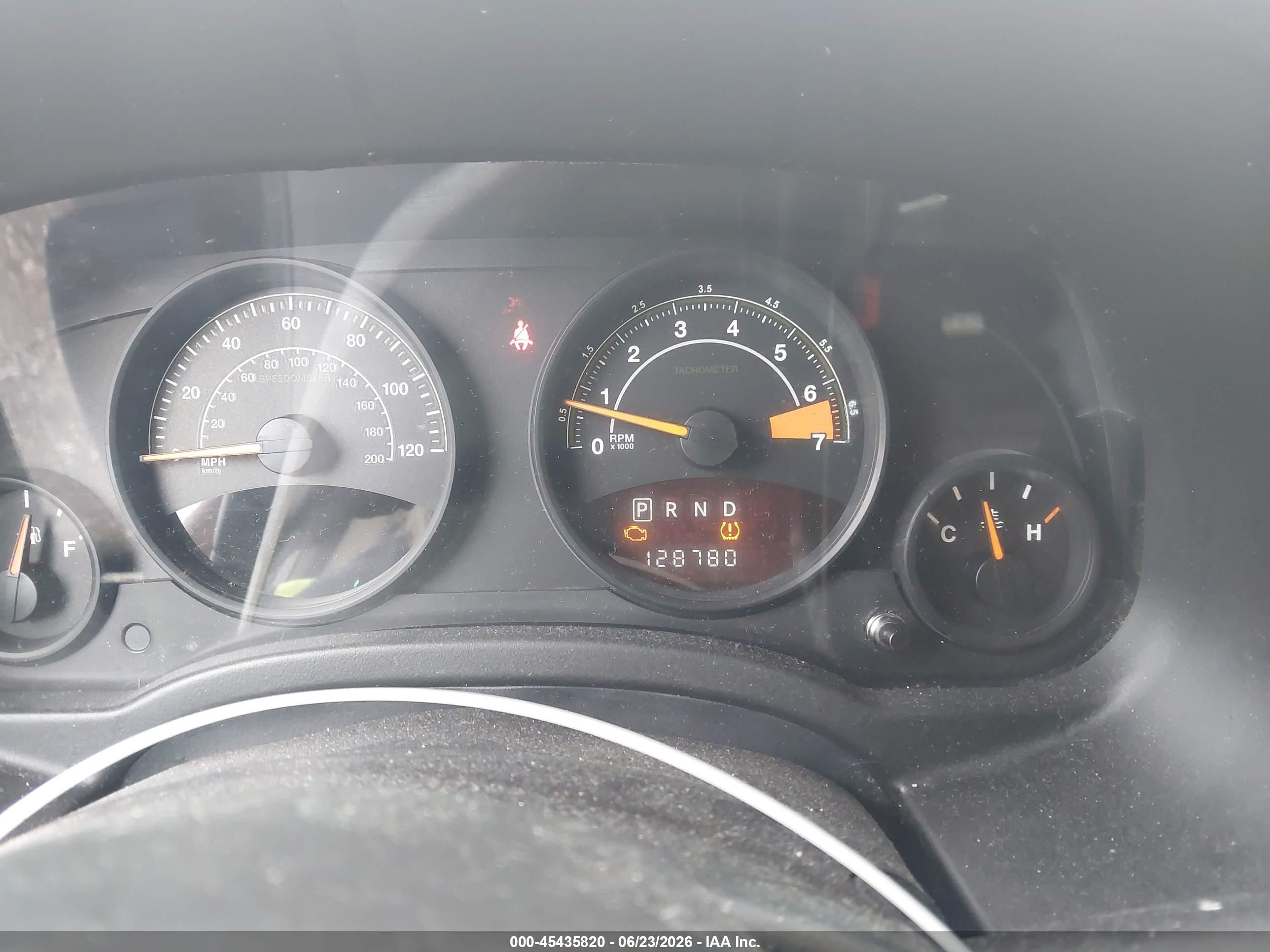 2015 Jeep Patriot Latitude Black vin: 1C4NJRFB6FD258573