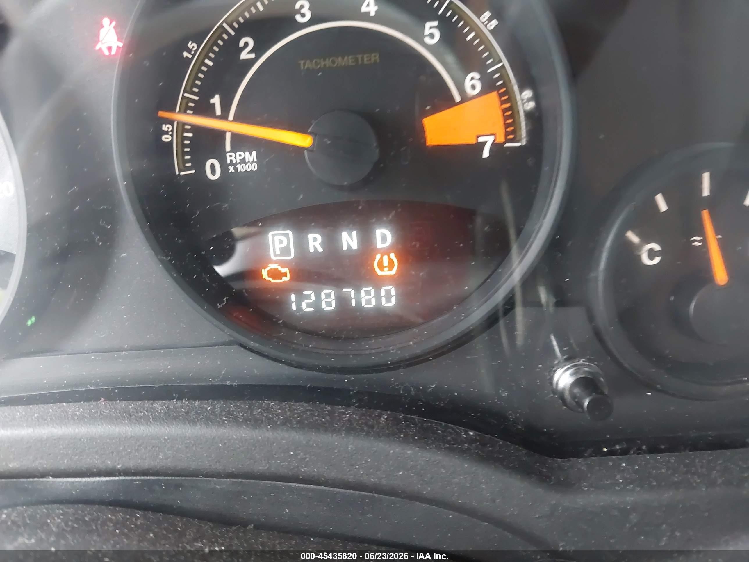 2015 Jeep Patriot Latitude Black vin: 1C4NJRFB6FD258573