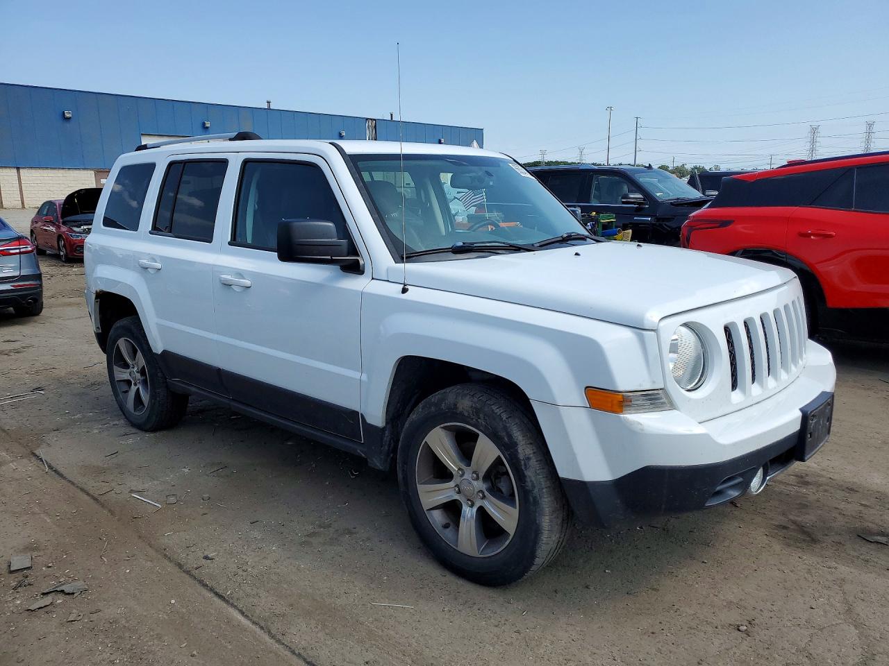 2016 Jeep Patriot Latitude White vin: 1C4NJRFB6GD646646