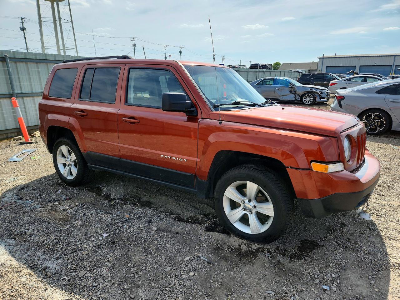 2012 Jeep Patriot Latitude Orange vin: 1C4NJRFB7CD617022
