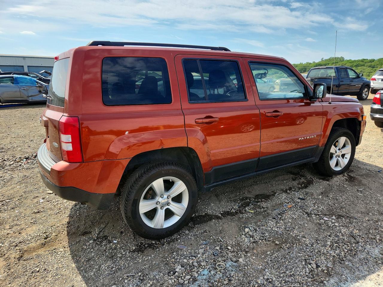 2012 Jeep Patriot Latitude Orange vin: 1C4NJRFB7CD617022