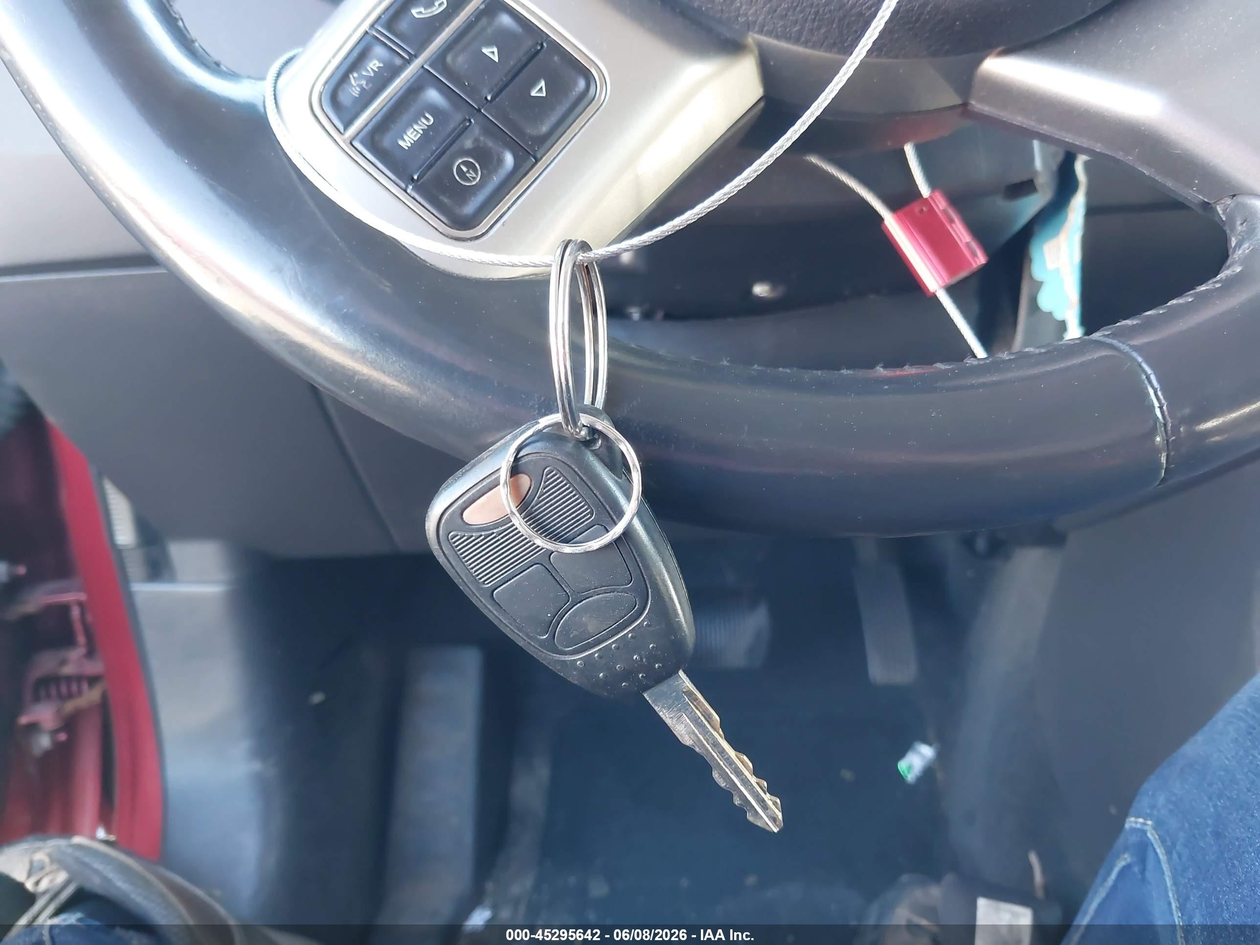 2012 Jeep Patriot Latitude Red vin: 1C4NJRFB7CD655513
