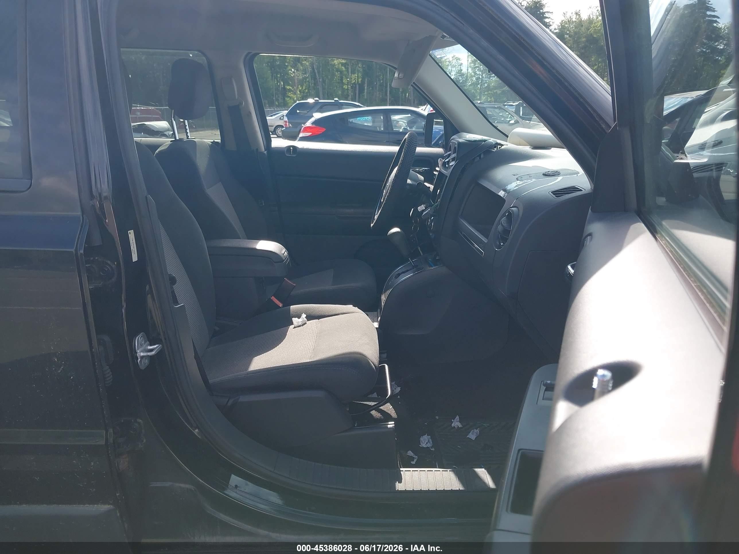 2012 Jeep Patriot Latitude Black vin: 1C4NJRFB7CD718254