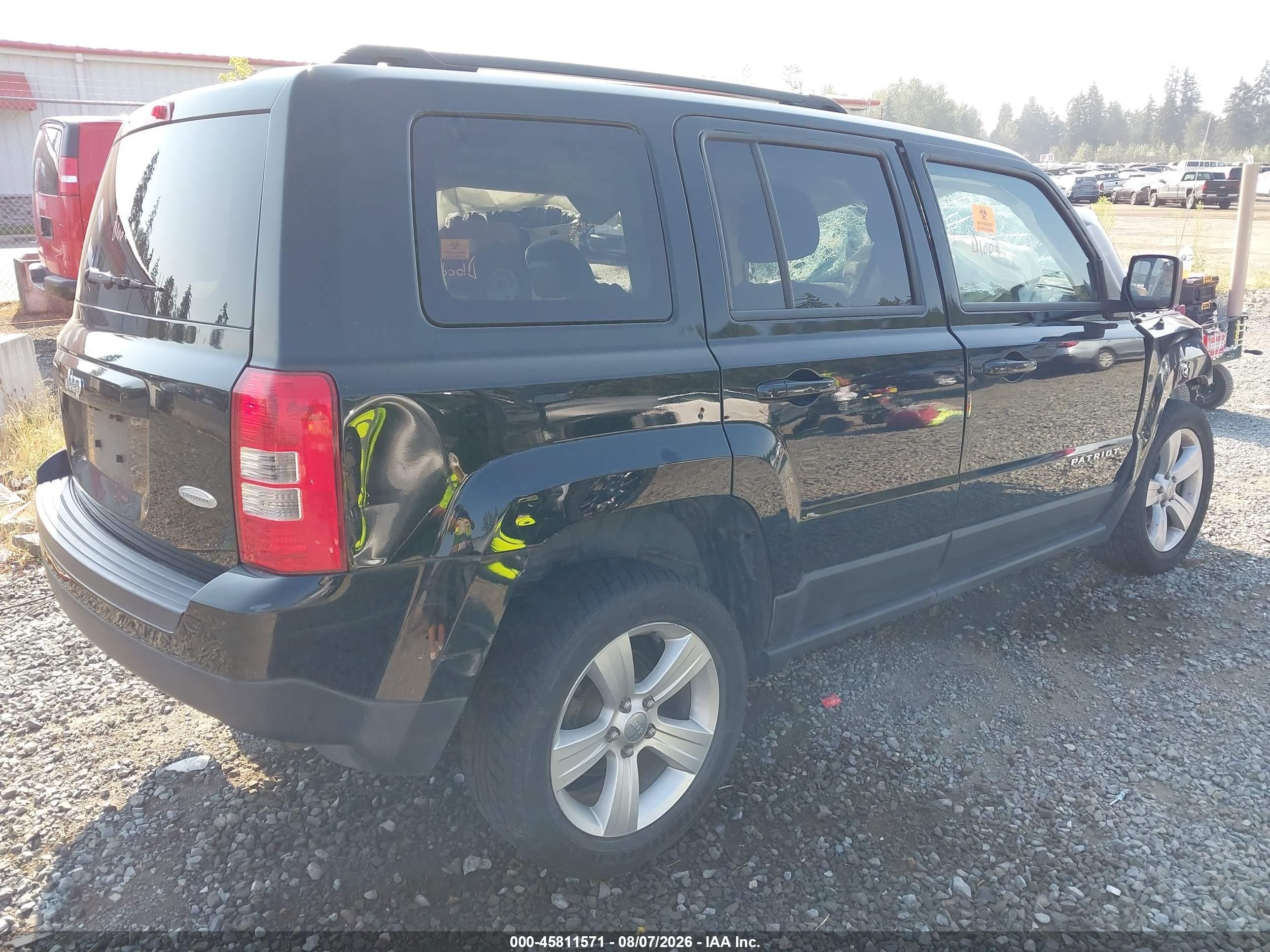 2013 Jeep Patriot Latitude Black vin: 1C4NJRFB7DD165638