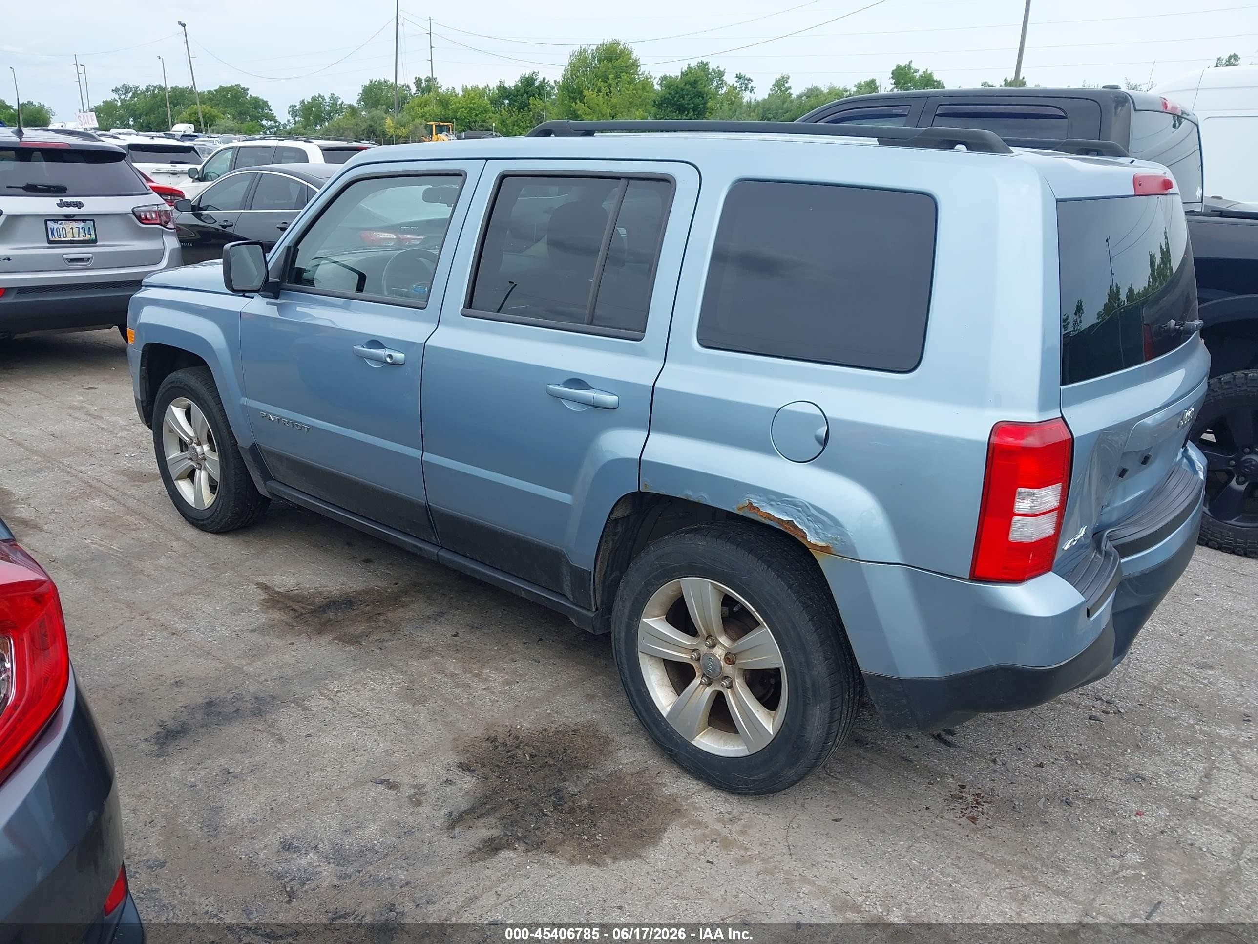 2013 Jeep Patriot Latitude Blue vin: 1C4NJRFB7DD212277