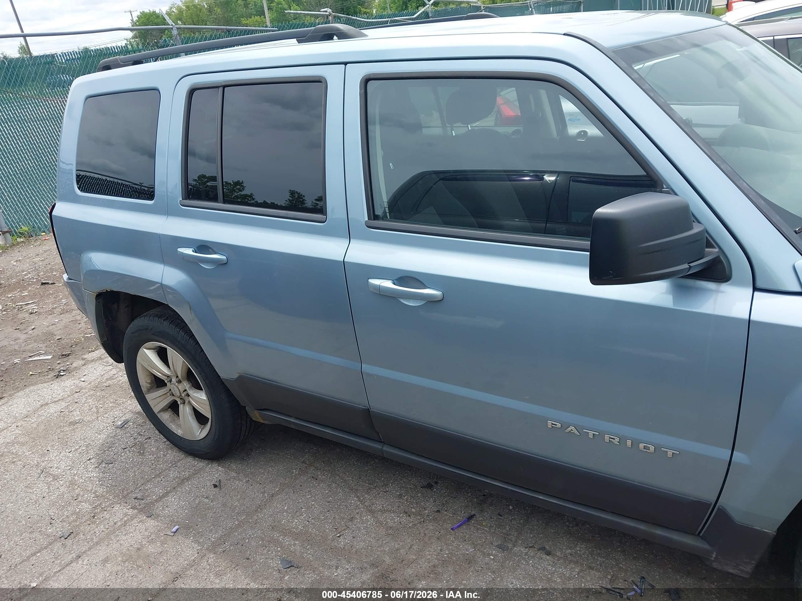 2013 Jeep Patriot Latitude Blue vin: 1C4NJRFB7DD212277