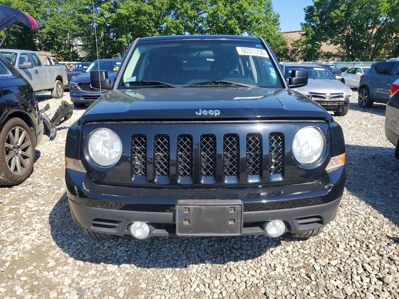 2013 Jeep Patriot Latitude Black vin: 1C4NJRFB7DD212571