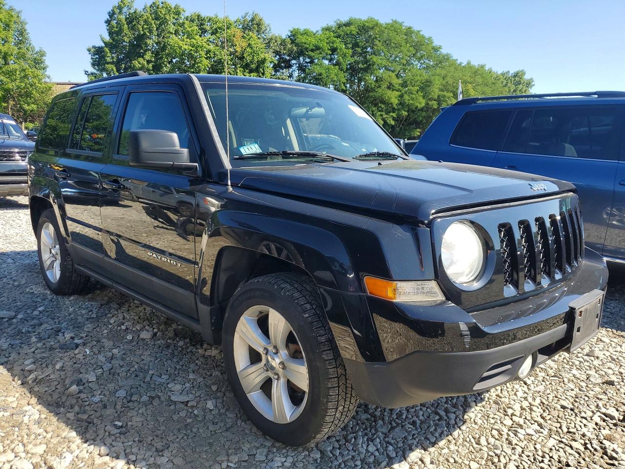 2013 Jeep Patriot Latitude Black vin: 1C4NJRFB7DD212571