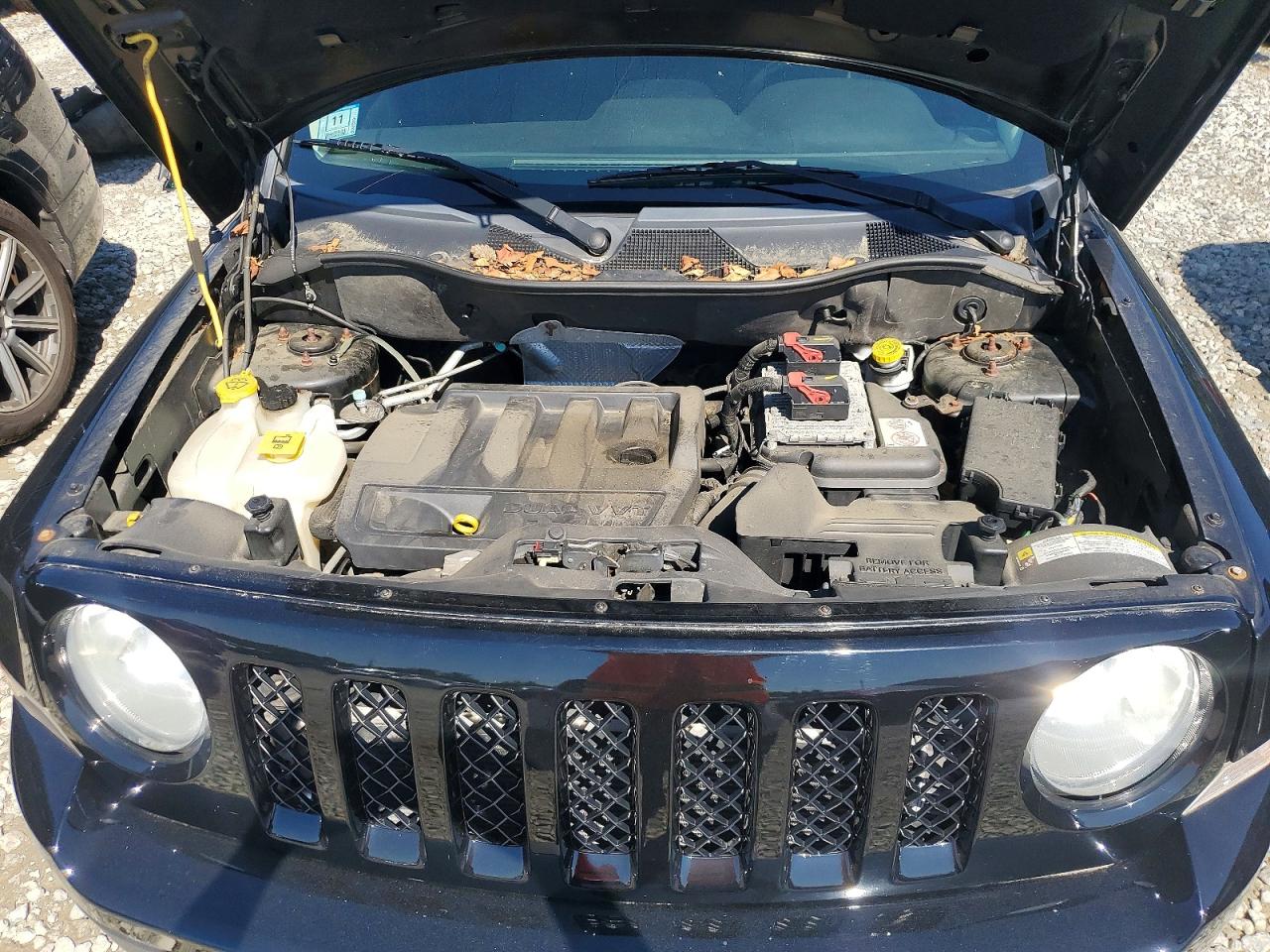2013 Jeep Patriot Latitude Black vin: 1C4NJRFB7DD212571