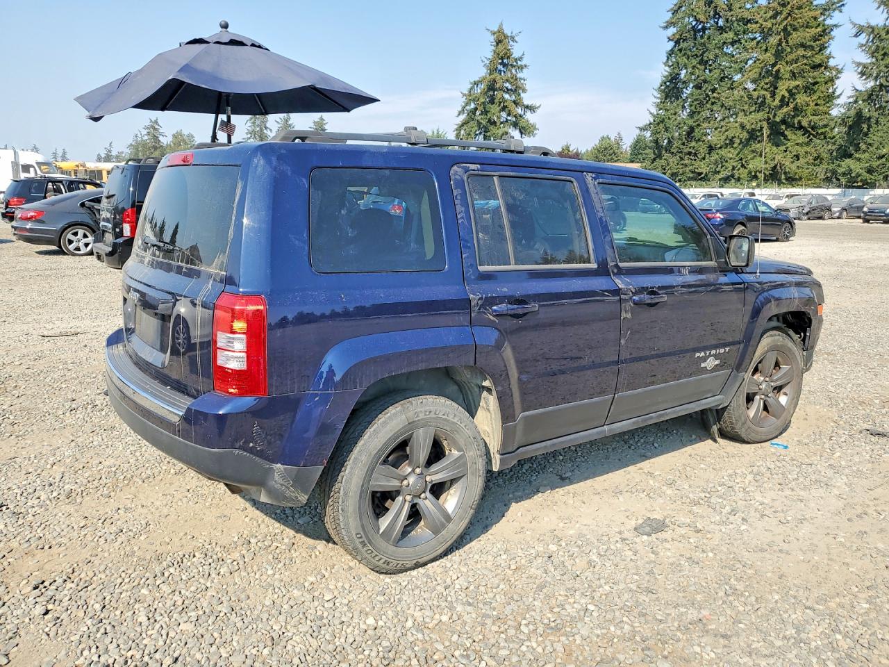 2014 Jeep Patriot Latitude Blue vin: 1C4NJRFB7ED602023