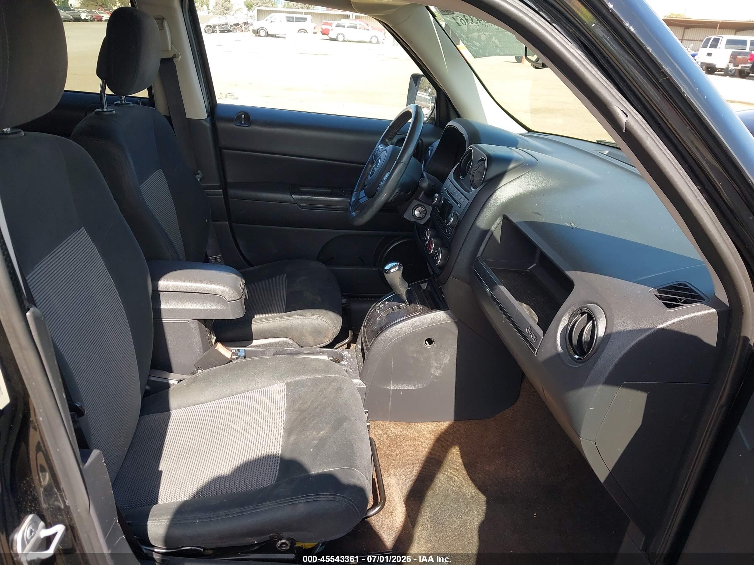 2014 Jeep Patriot Latitude Black vin: 1C4NJRFB7ED688420