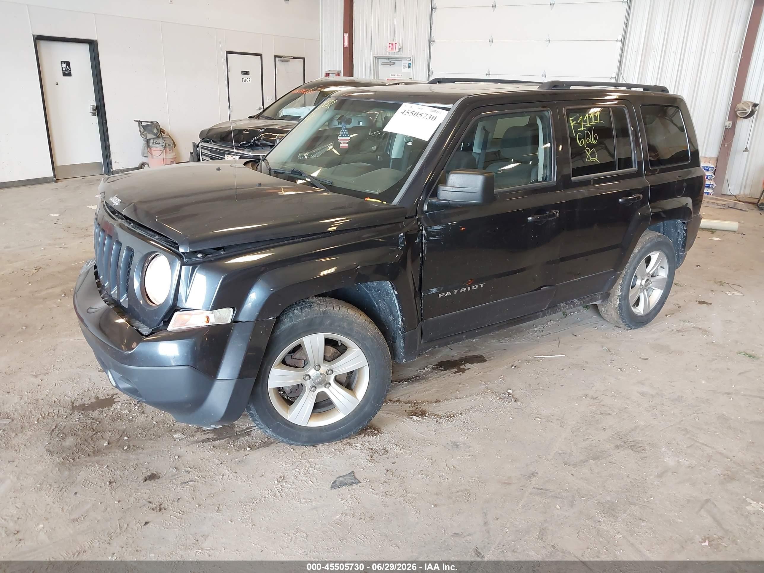 2014 Jeep Patriot Latitude Серый vin: 1C4NJRFB7ED726924