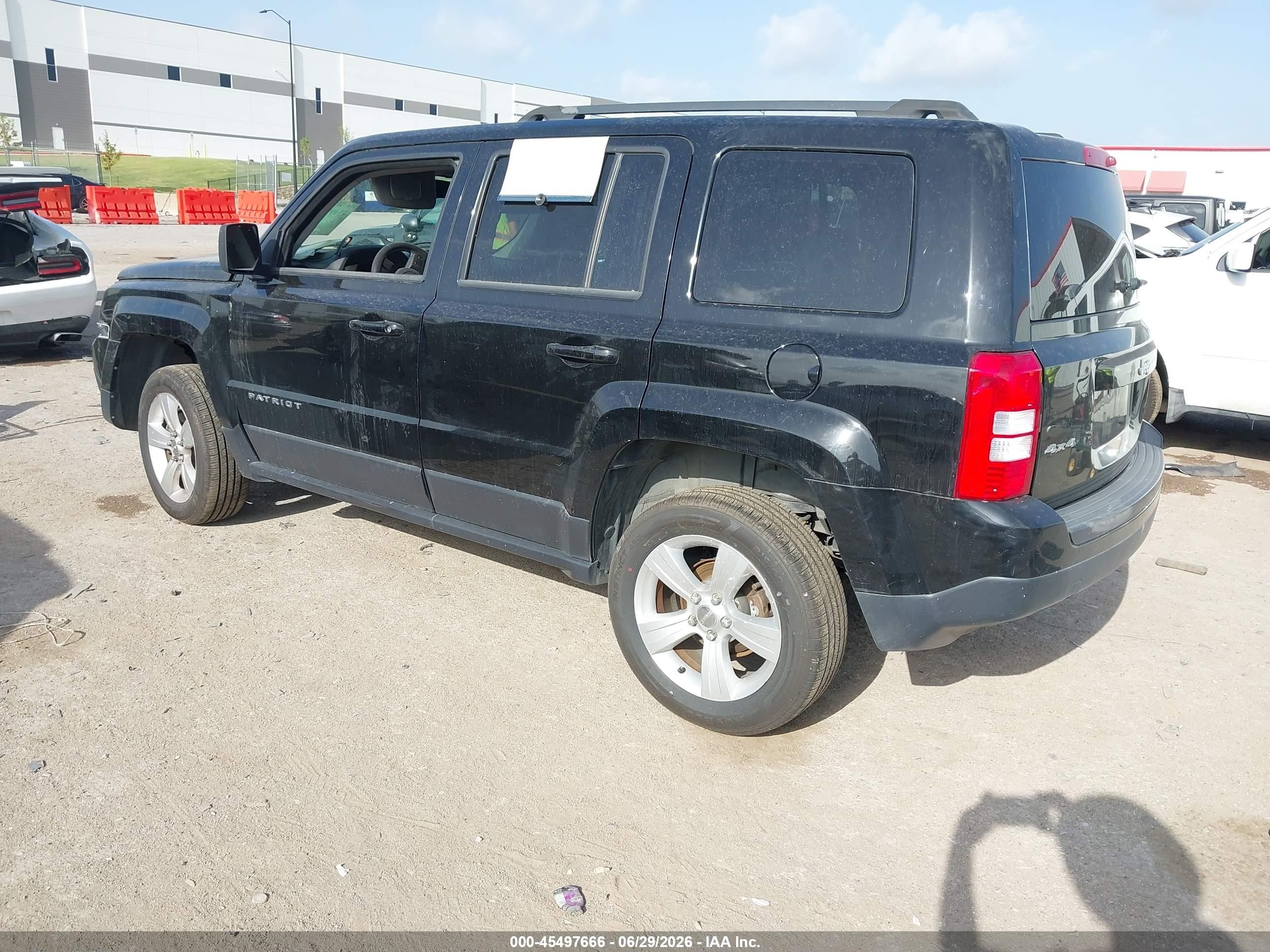 2014 Jeep Patriot Latitude Black vin: 1C4NJRFB7ED761253
