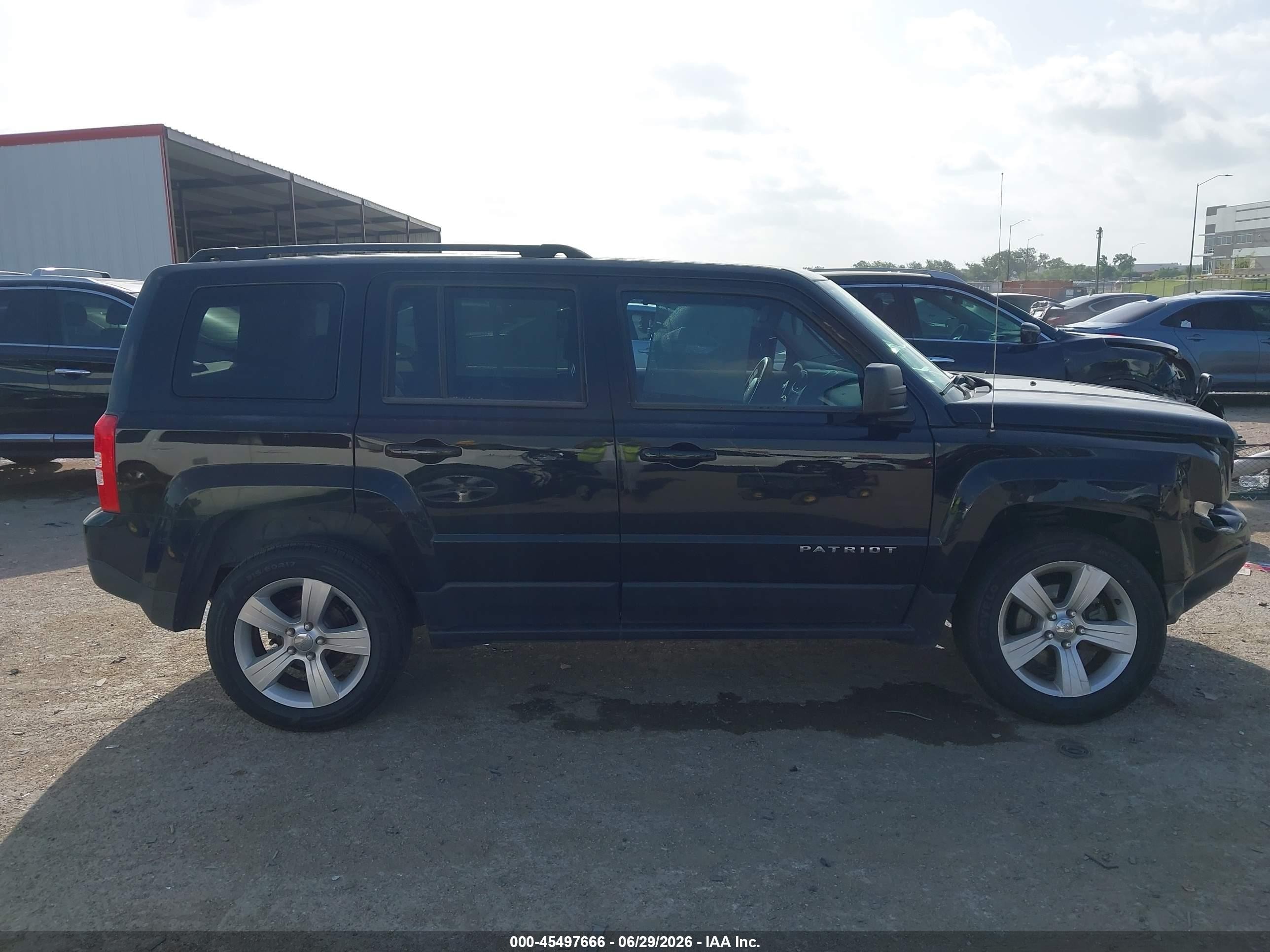 2014 Jeep Patriot Latitude Black vin: 1C4NJRFB7ED761253