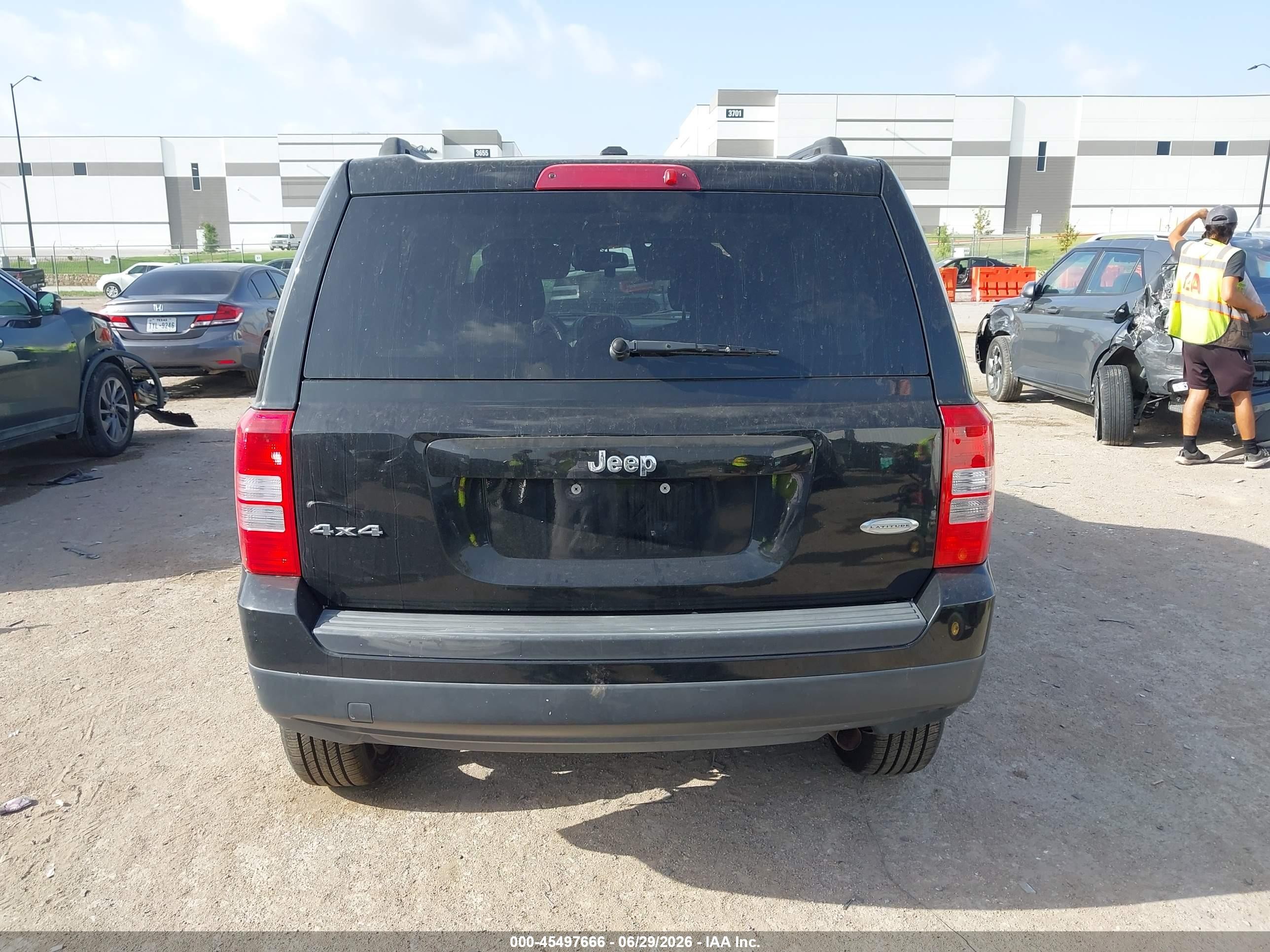 2014 Jeep Patriot Latitude Black vin: 1C4NJRFB7ED761253