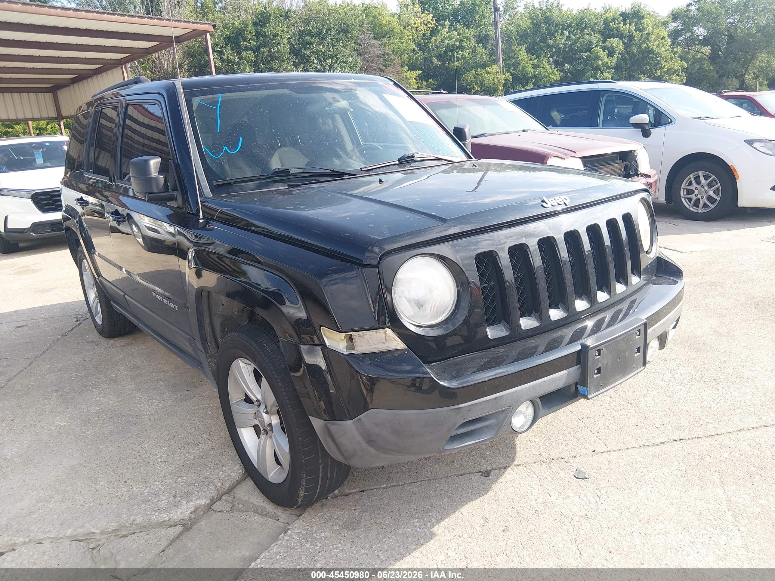 2014 Jeep Patriot Latitude Black vin: 1C4NJRFB7ED792700