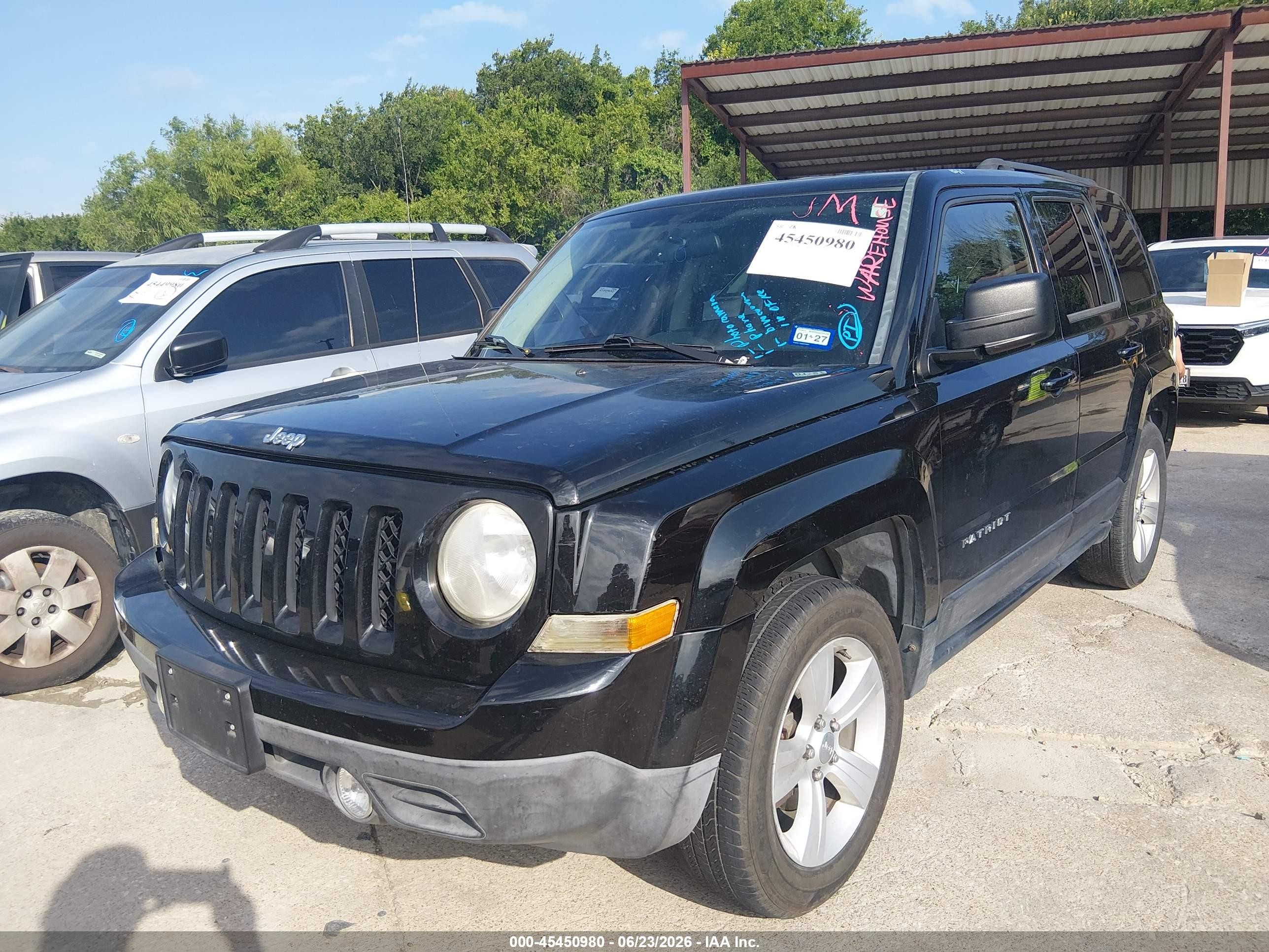 2014 Jeep Patriot Latitude Black vin: 1C4NJRFB7ED792700