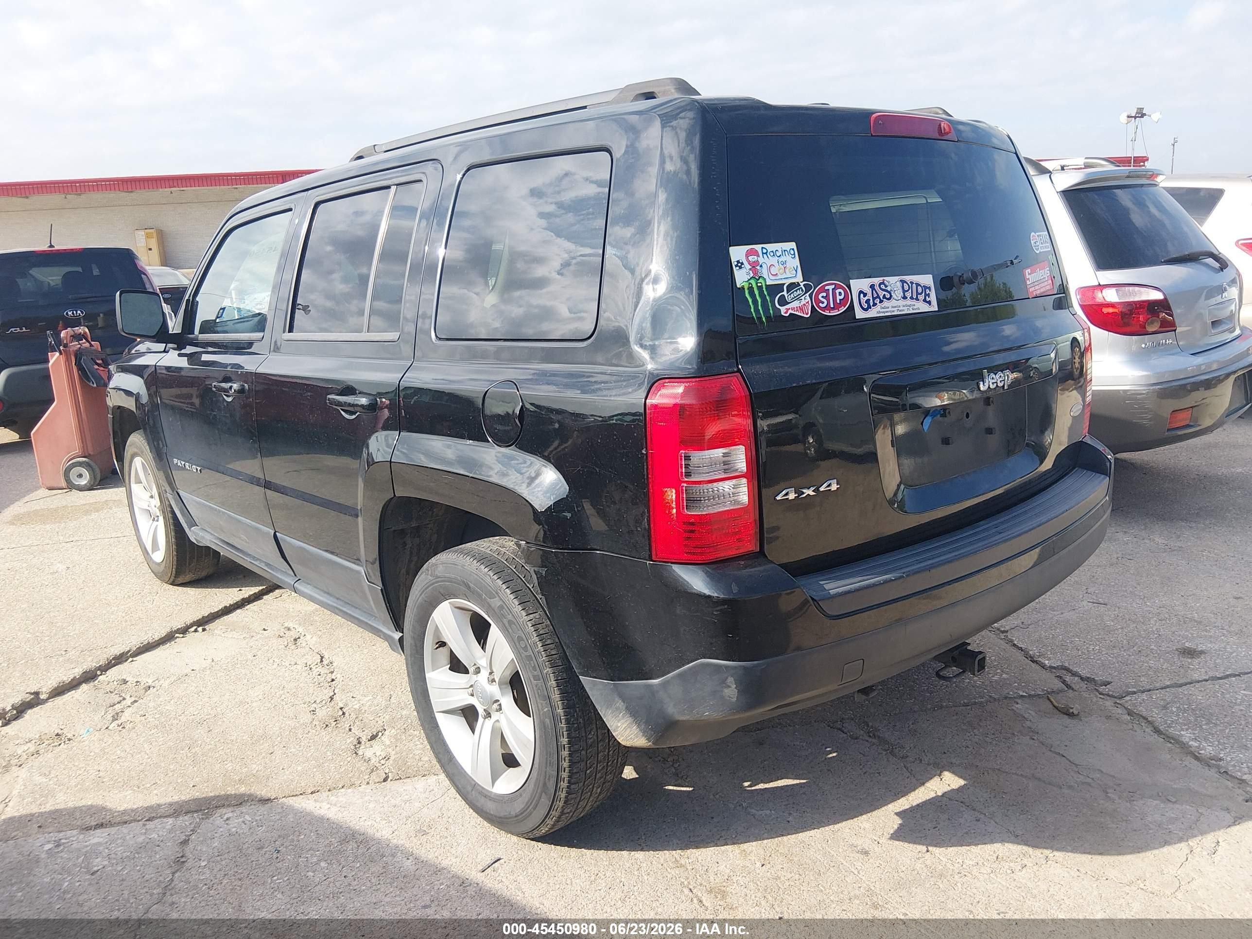 2014 Jeep Patriot Latitude Black vin: 1C4NJRFB7ED792700