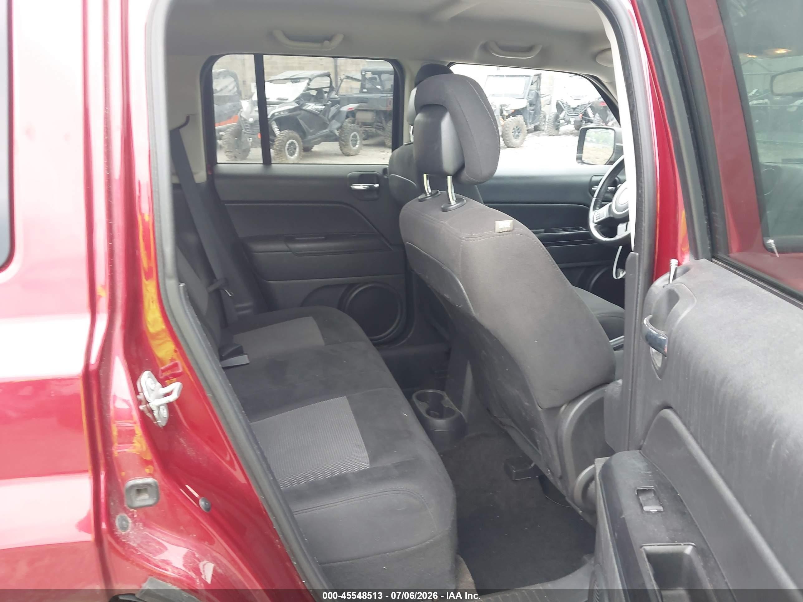 2014 Jeep Patriot Latitude Maroon vin: 1C4NJRFB7ED852023