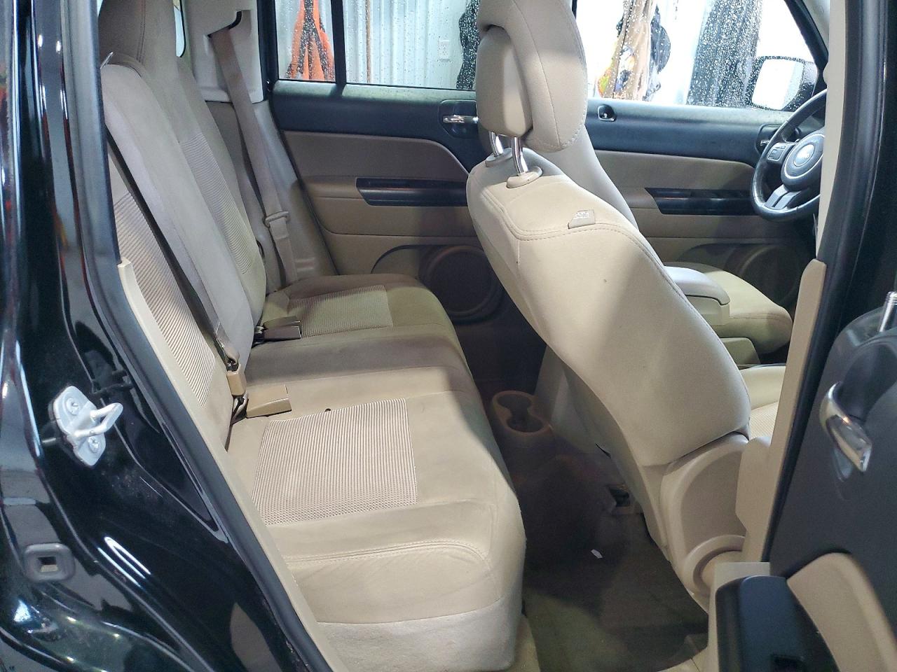 2014 Jeep Patriot Latitude Black vin: 1C4NJRFB7ED885409
