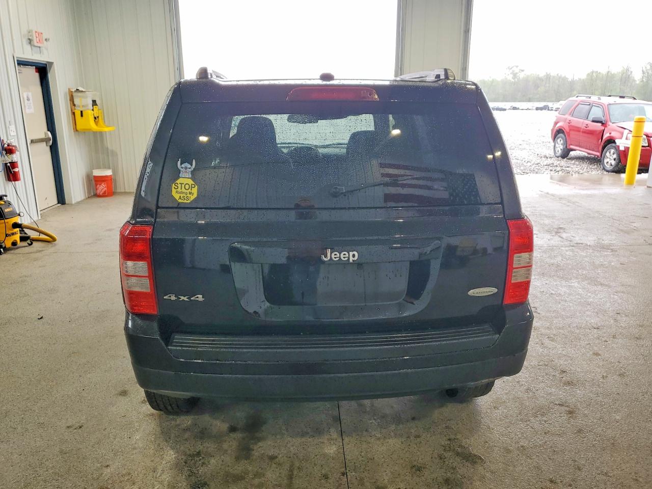2014 Jeep Patriot Latitude Black vin: 1C4NJRFB7ED885409